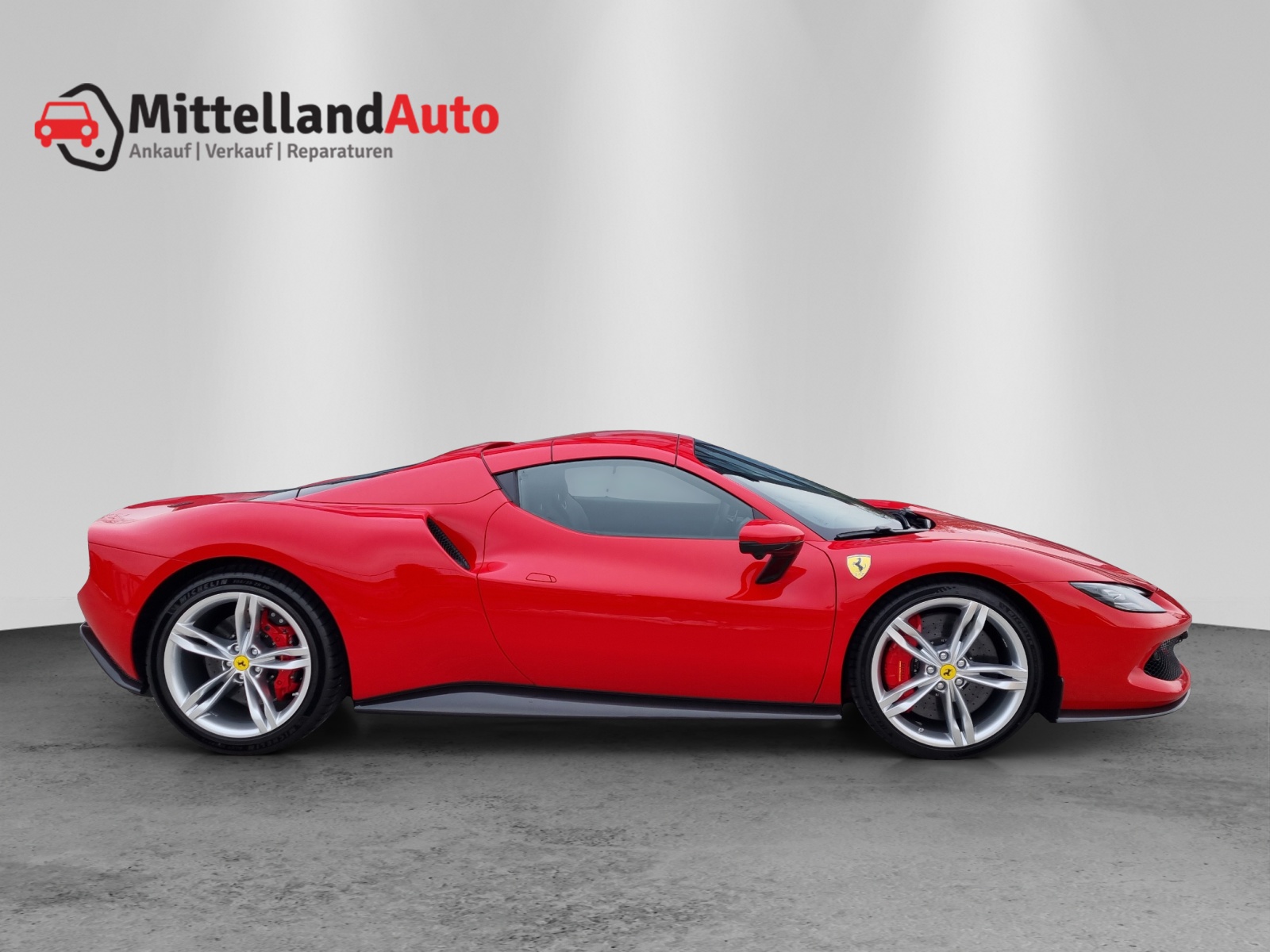 FERRARI 296 GTS-image-3