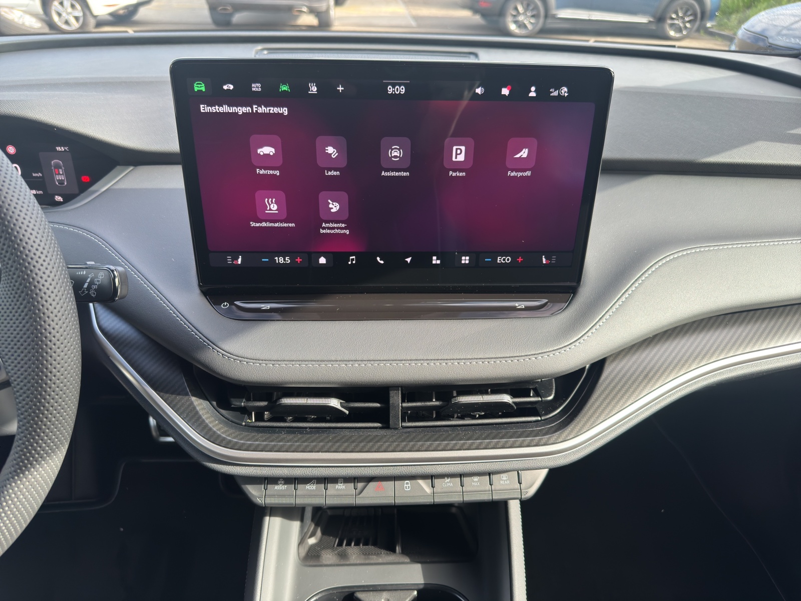 SKODA Elroq 85 Sportline-image-9