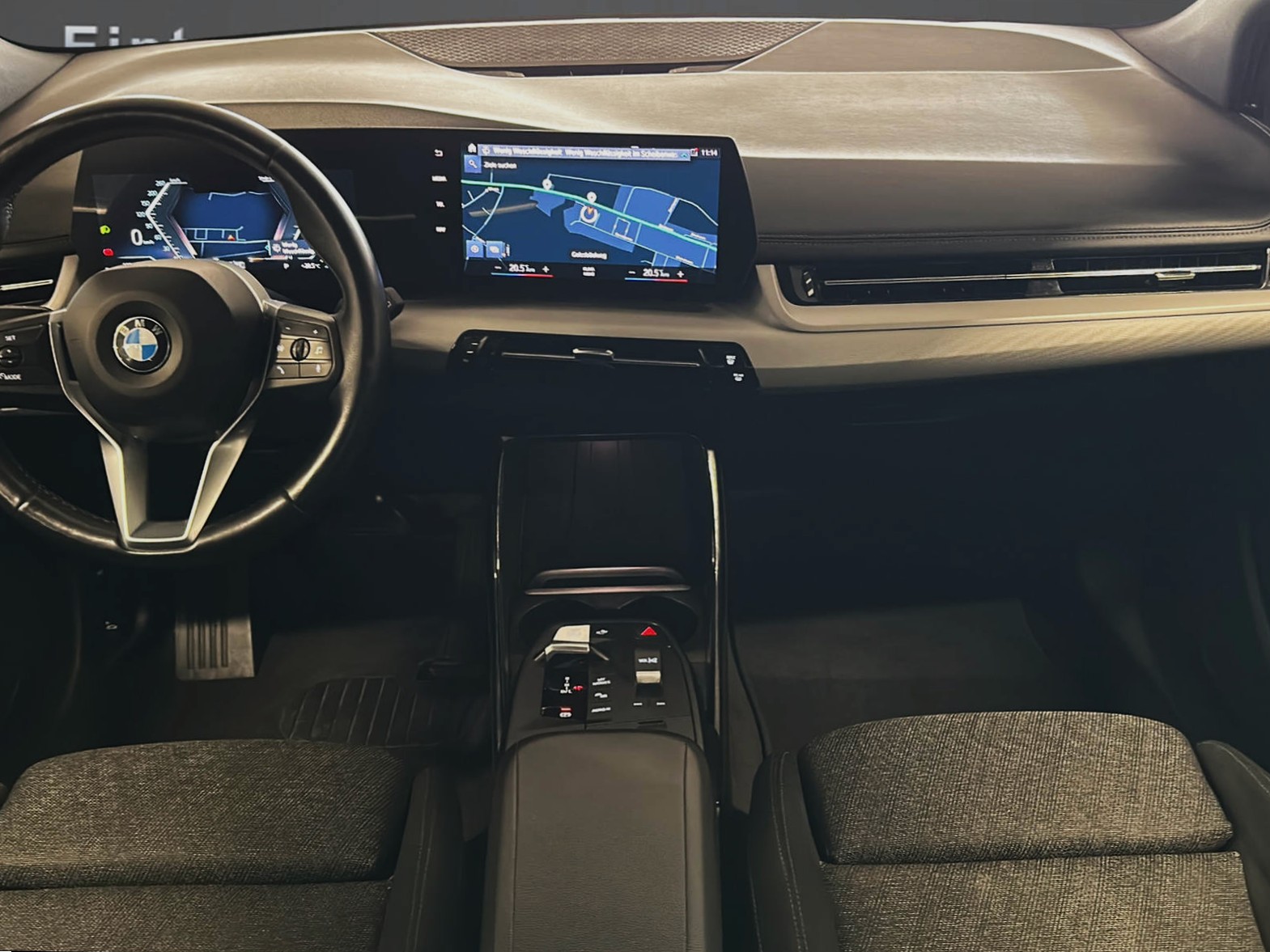 BMW 218d Active Tourer DKG-image-8