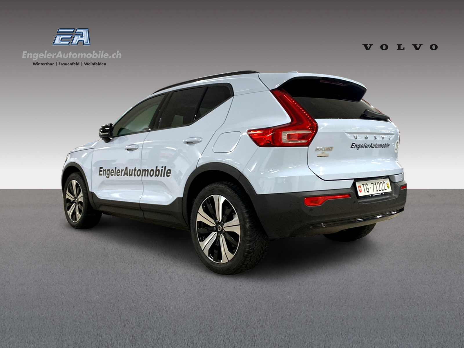 VOLVO EX40 Essential-image-4