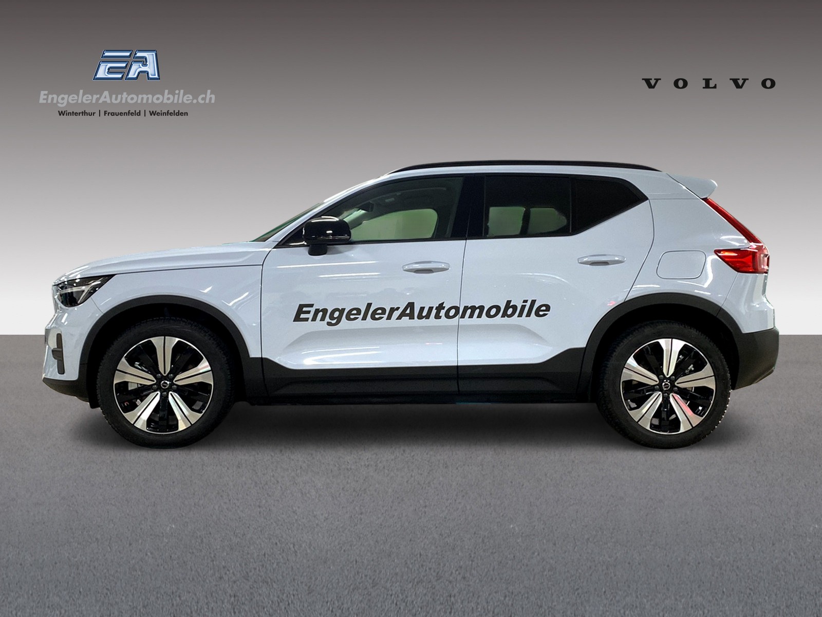 VOLVO EX40 Essential-image-3
