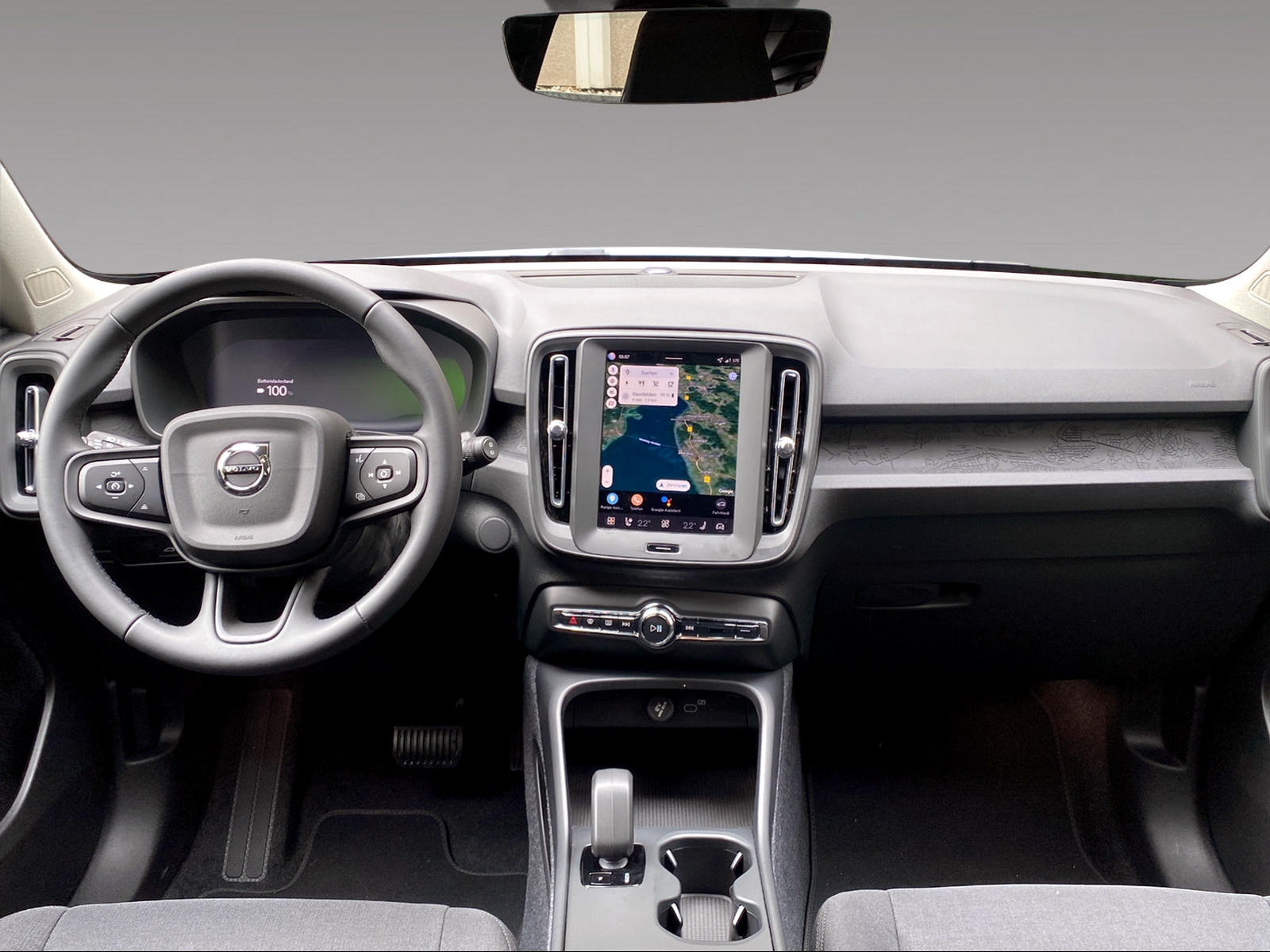 VOLVO EX40 Essential-image-6