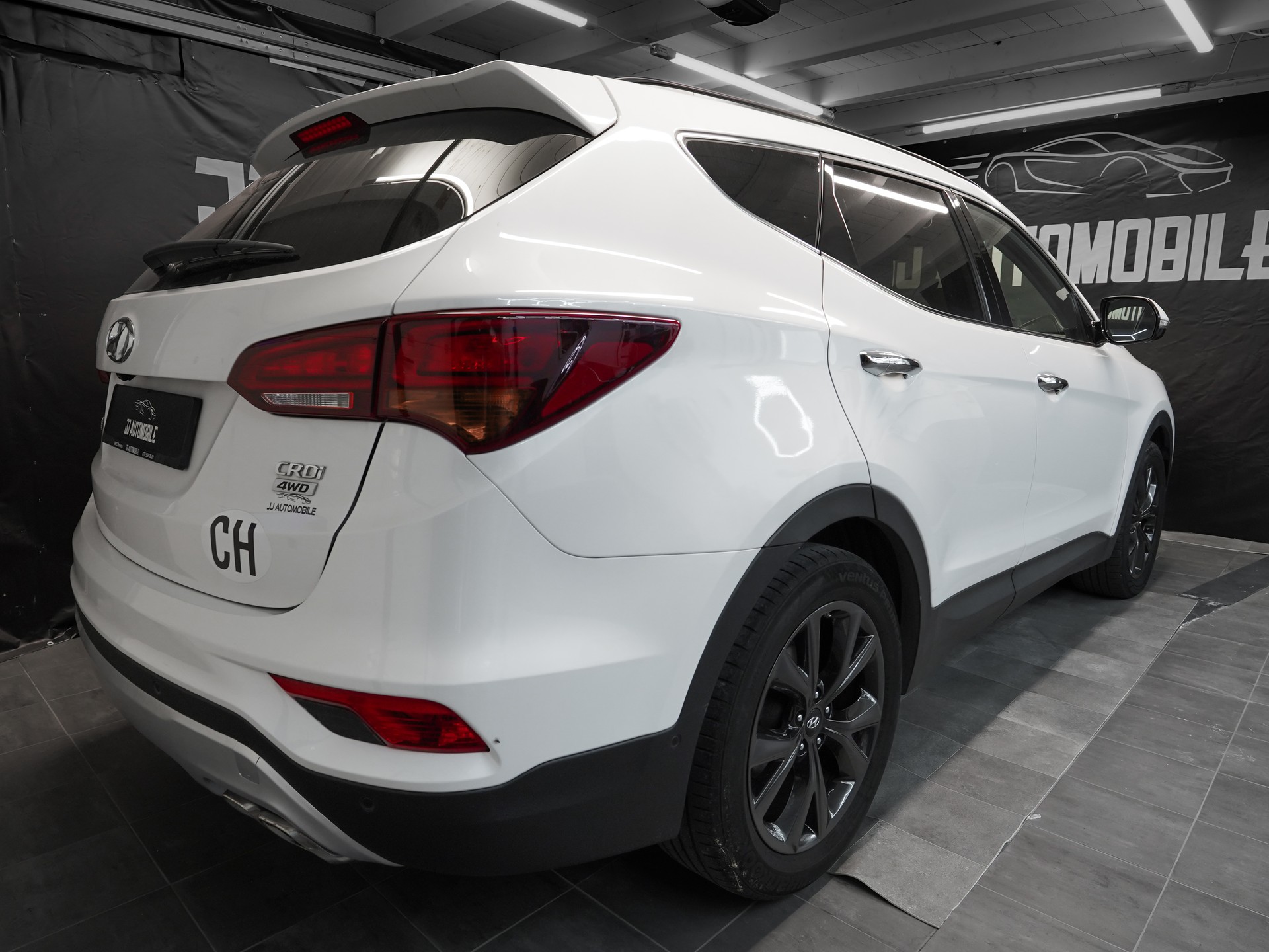 HYUNDAI Santa Fe 2.2 CRDI Vertex 4WD Automatic-image-4