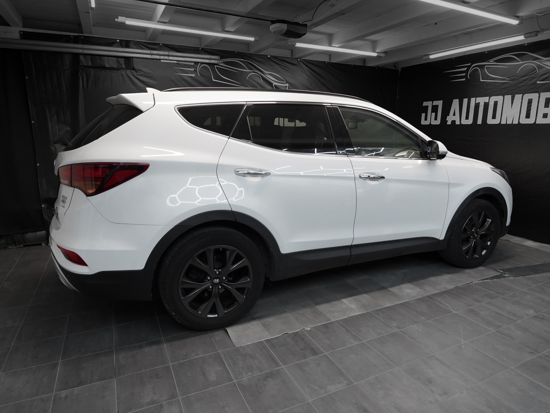 HYUNDAI Santa Fe 2.2 CRDI Vertex 4WD Automatic-image-5