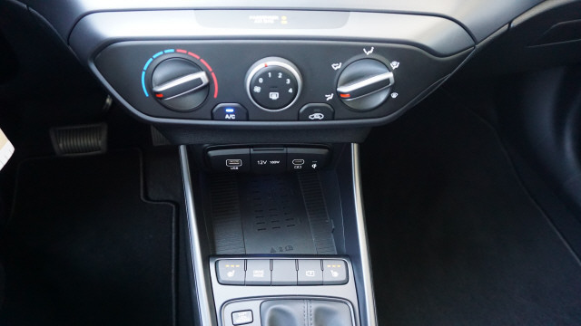 HYUNDAI i20 1.0 T-GDi Amplia DCT-image-11