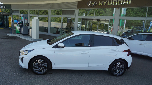 HYUNDAI i20 1.0 T-GDi Amplia DCT-image-2