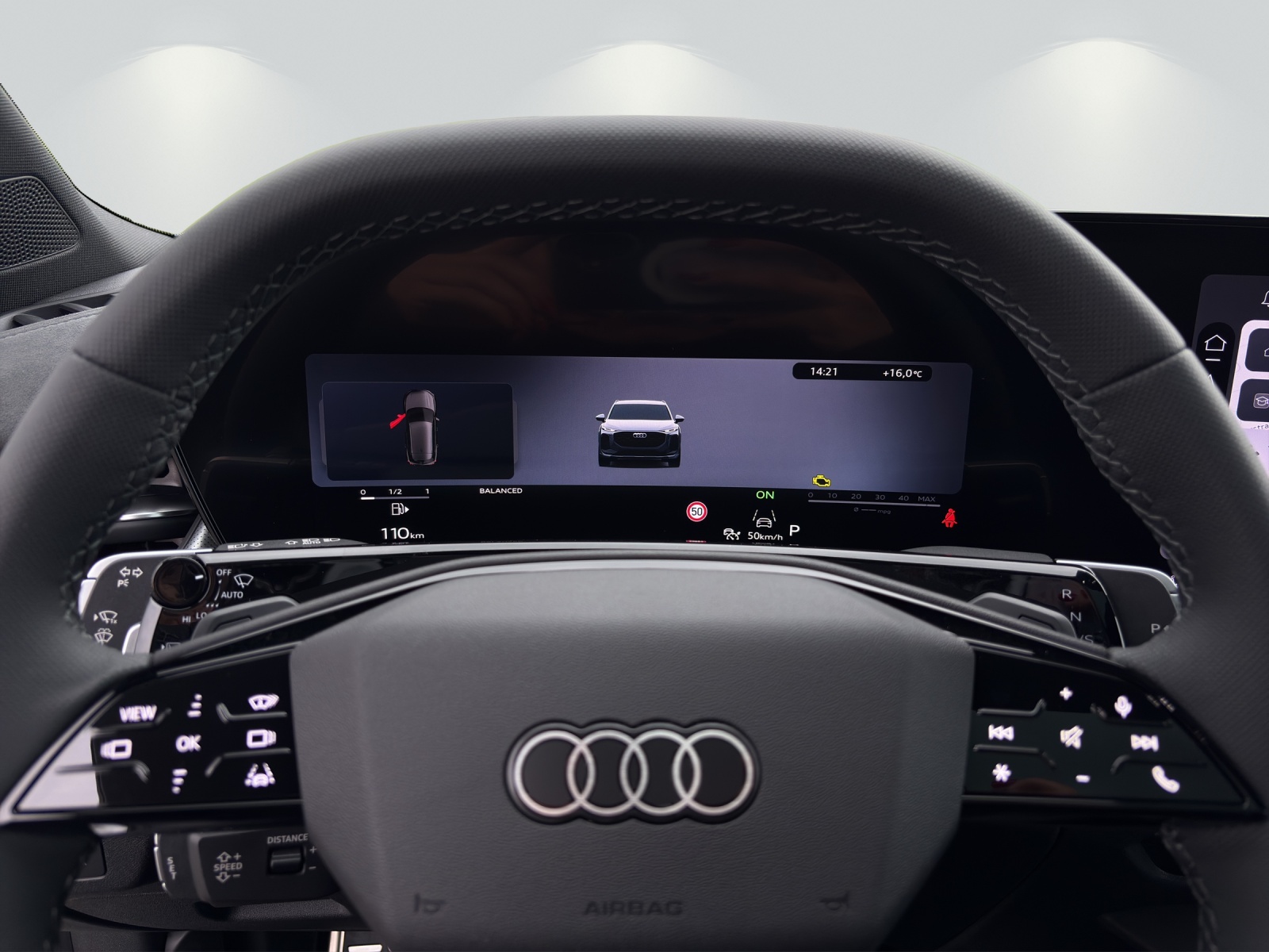 AUDI Q3 SUV TFSI quattro 195 kW S tronic-image-5