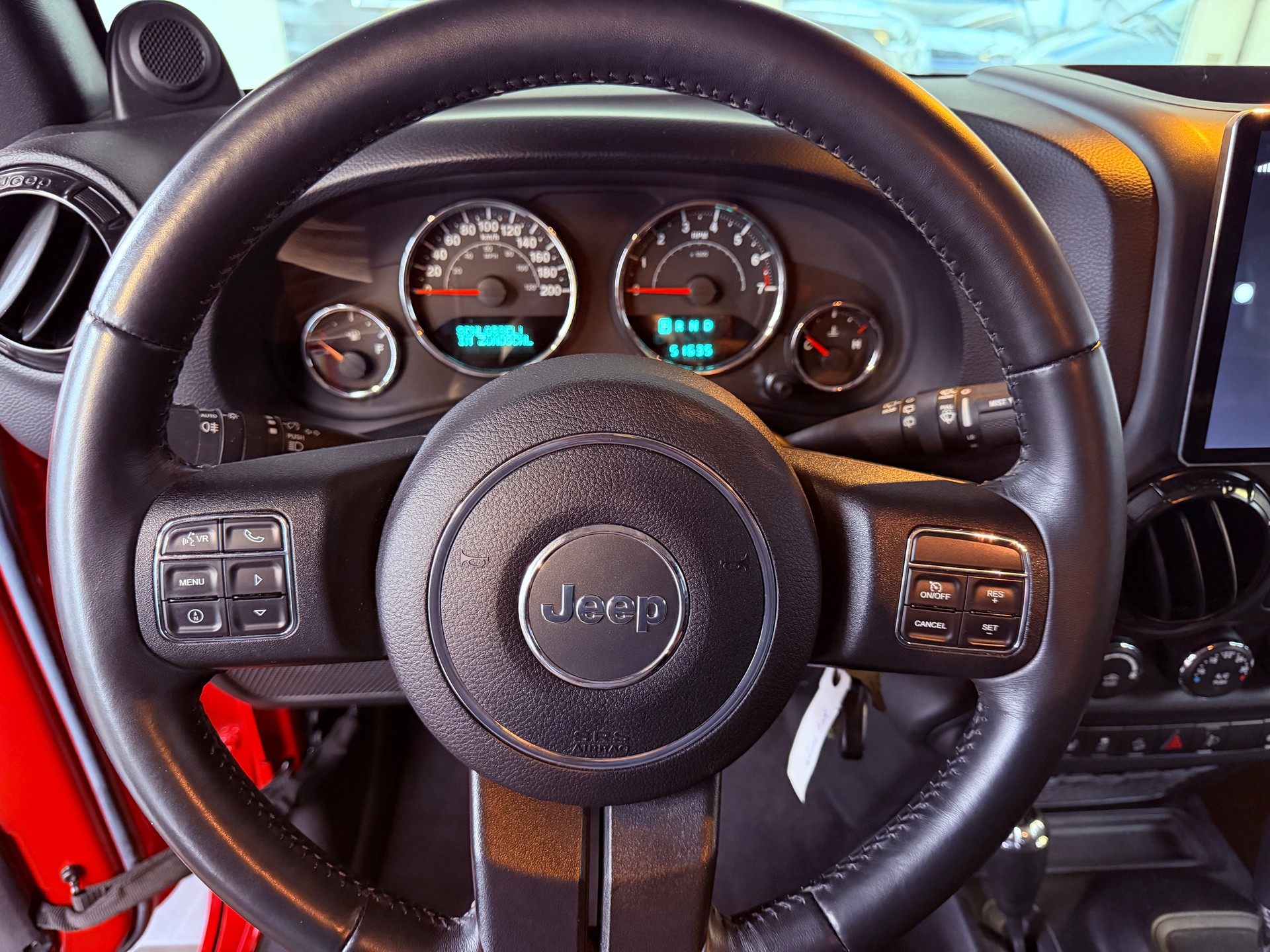 JEEP Wrangler 3.6 Unlimited Sahara Automatic hardtop-image-14