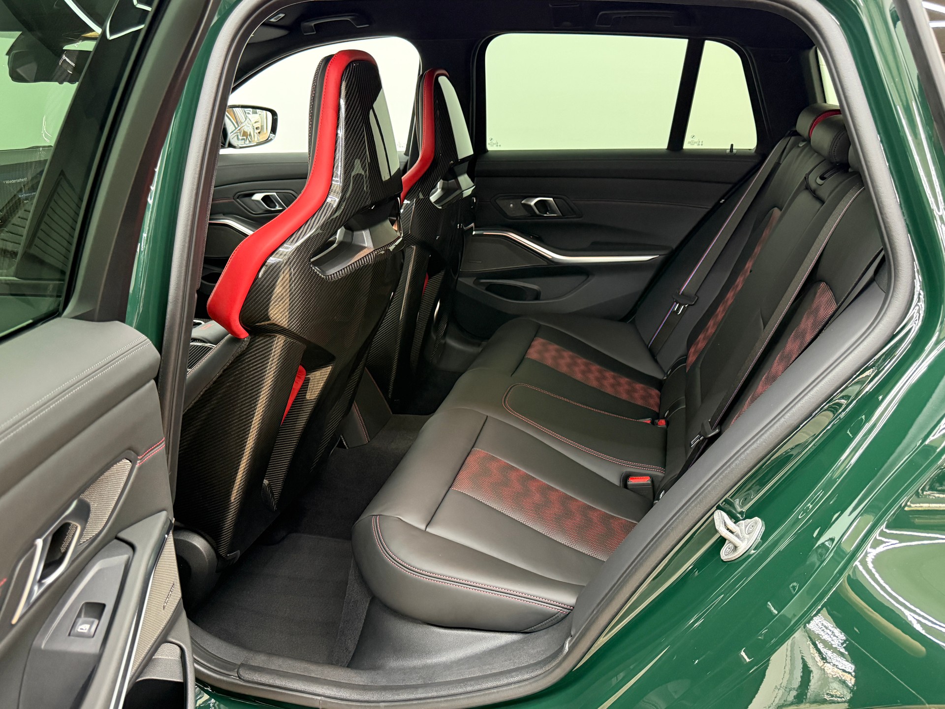 BMW M3 CS Touring xDrive-image-23