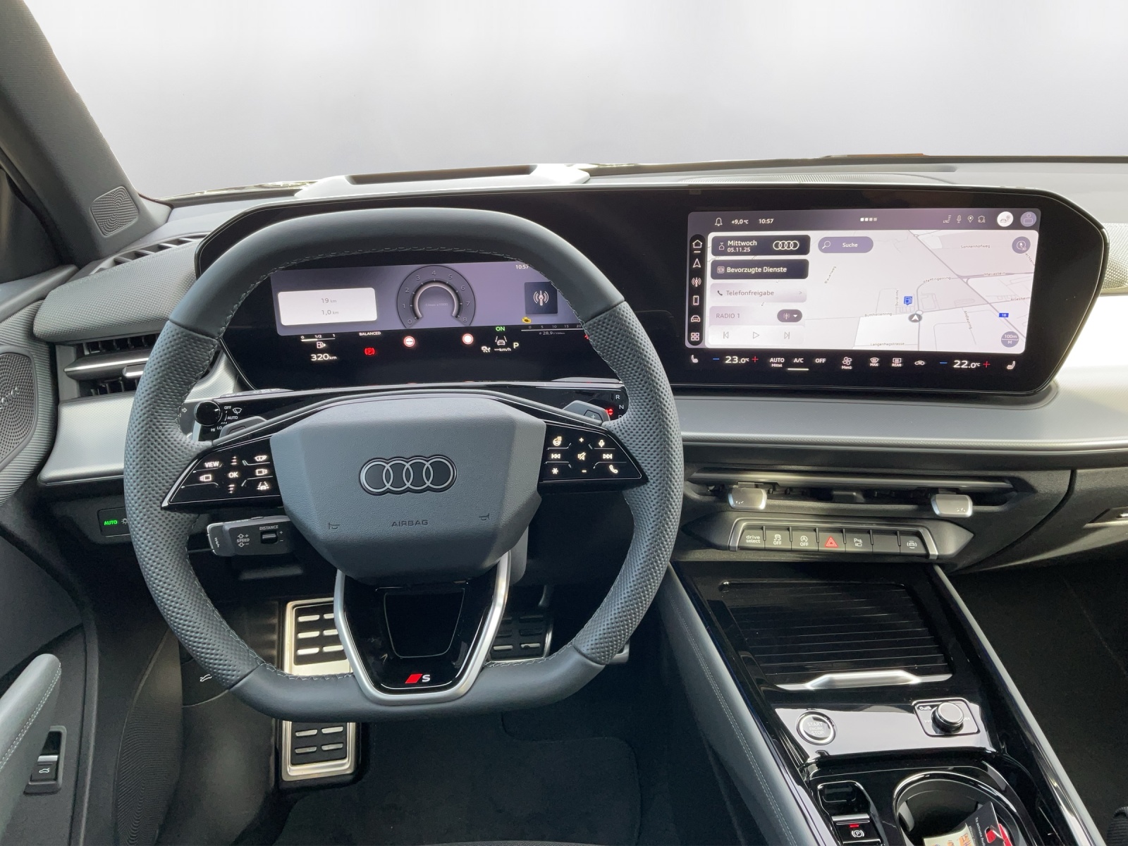 AUDI Q3 SUV 110 kW TFSI S tronic-image-6