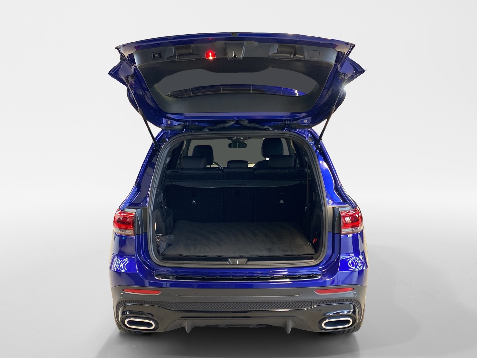 MERCEDES-BENZ GLB 250 AMG Line 4MATIC-image-4