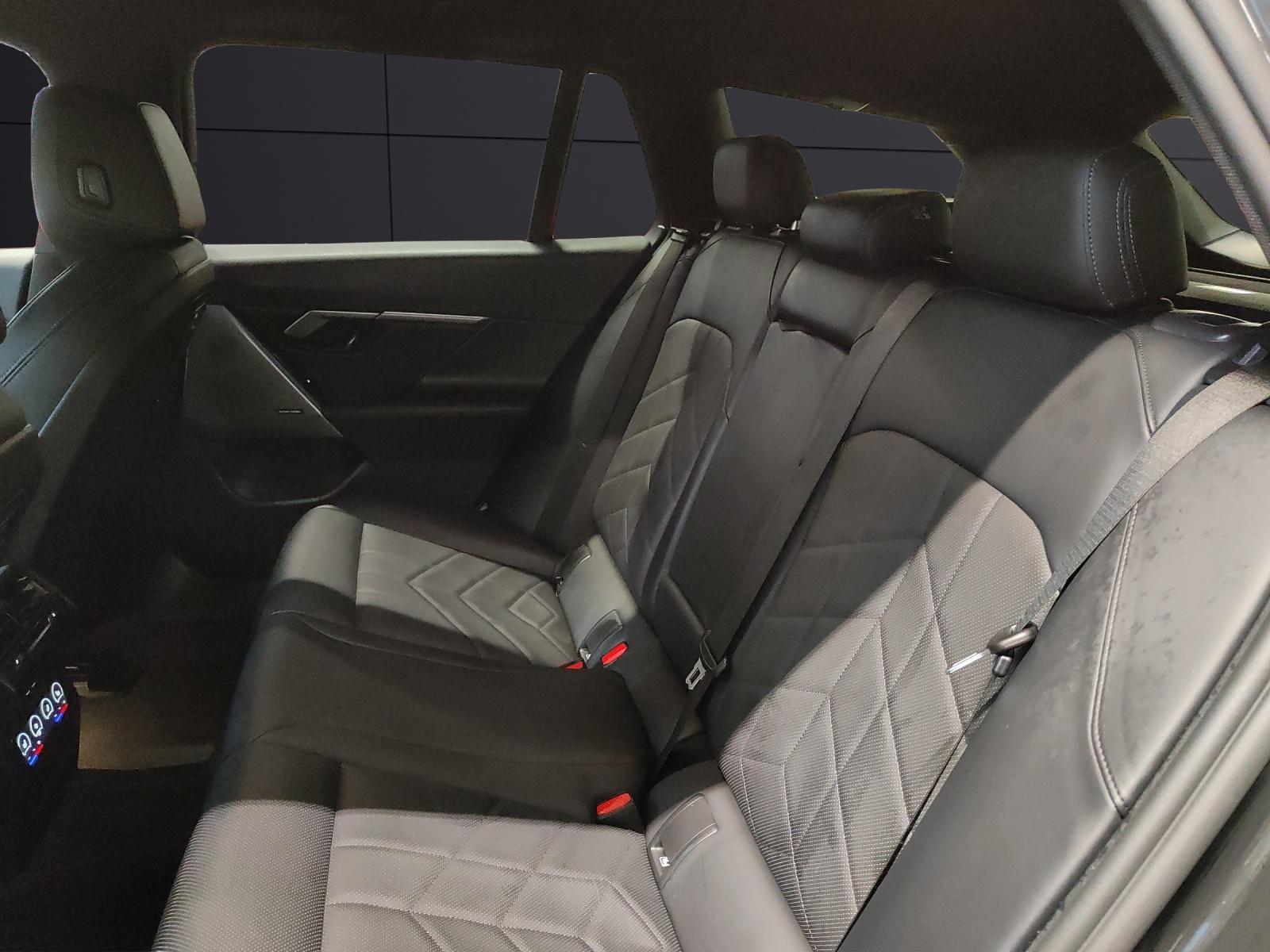 BMW 520d xDrive/Attraktiven Leasingzinssatz ab 1,9 % bei Abschluss einer BMW Fahrzeugversicherung.-image-19