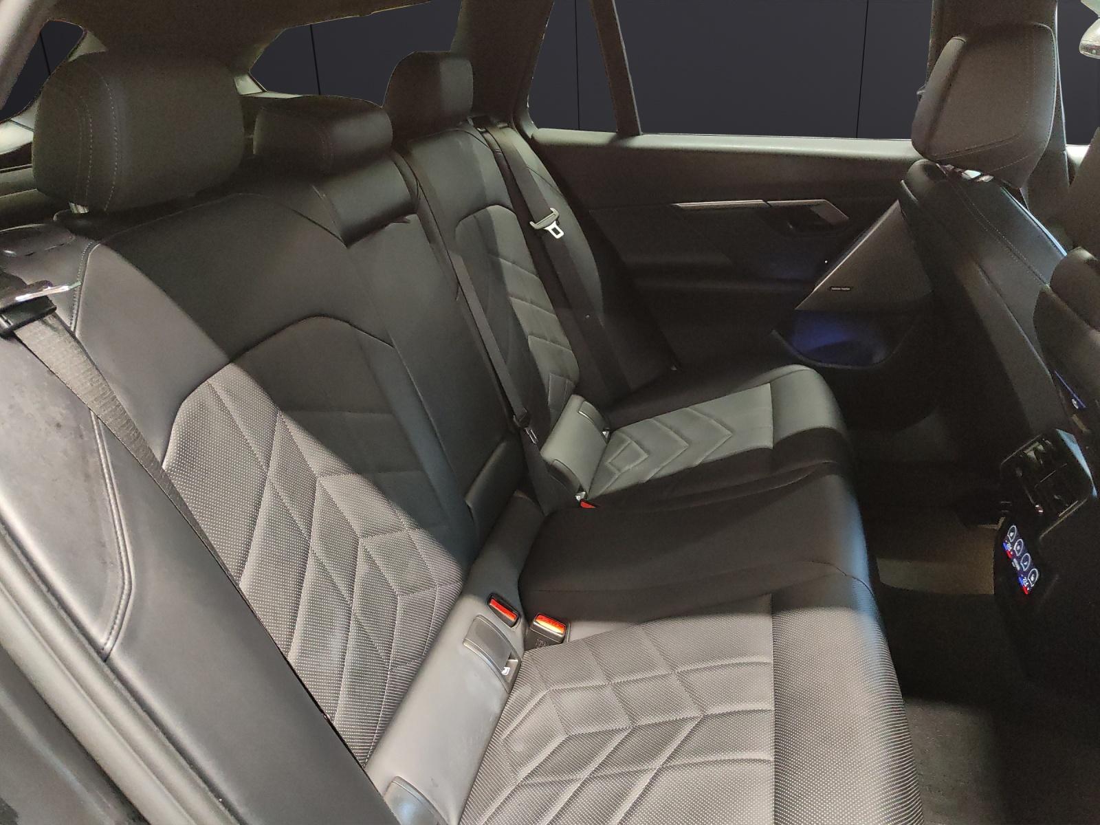 BMW 520d xDrive/Attraktiven Leasingzinssatz ab 1,9 % bei Abschluss einer BMW Fahrzeugversicherung.-image-16