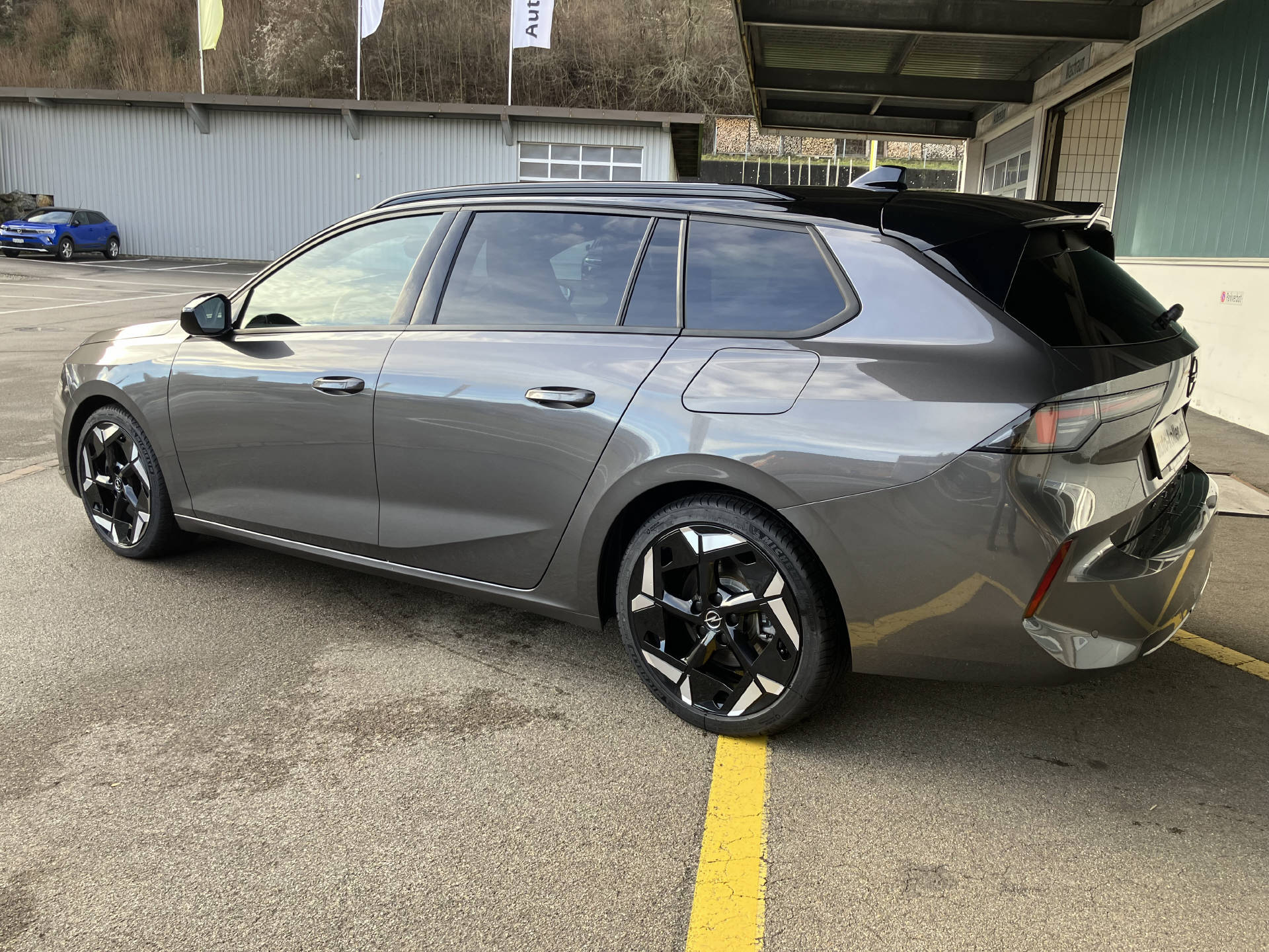 OPEL Astra Sports Tourer 1.6 PHEV Turbo GSe-image-1