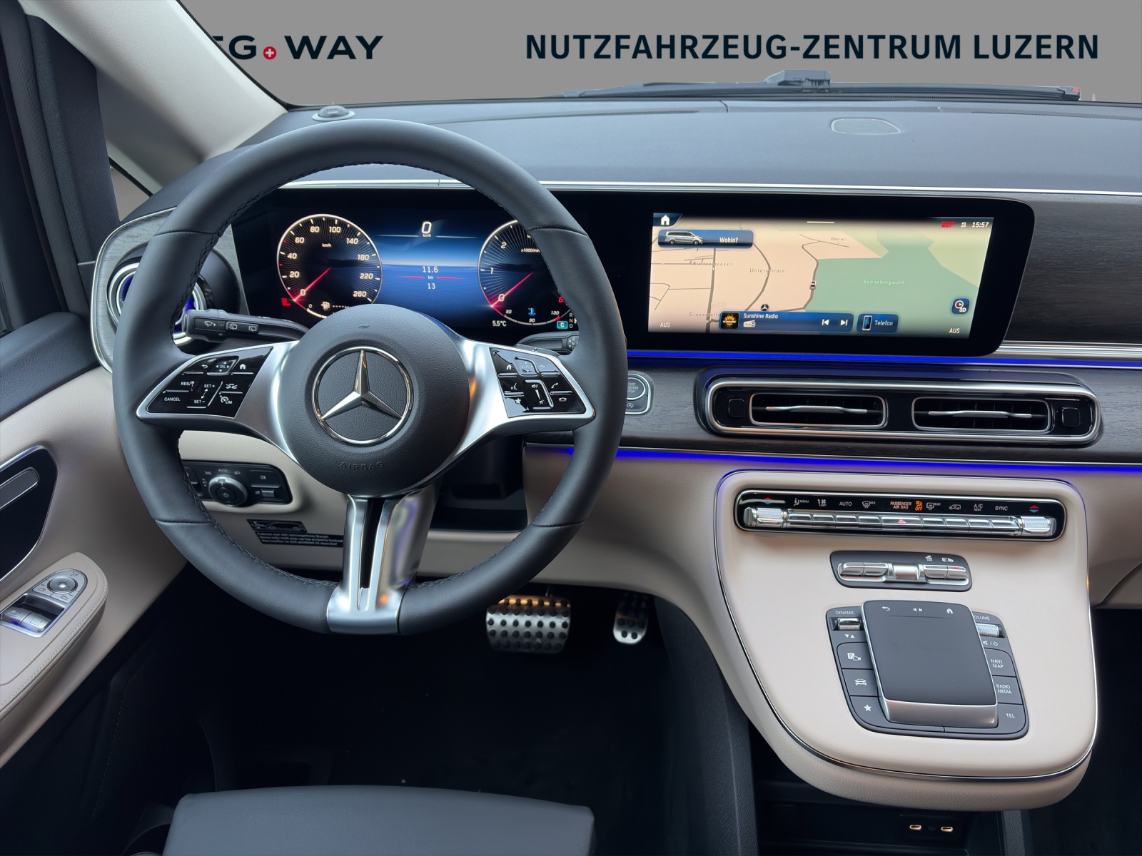 MERCEDES-BENZ Marco Polo 300 d 4M Automat-image-12
