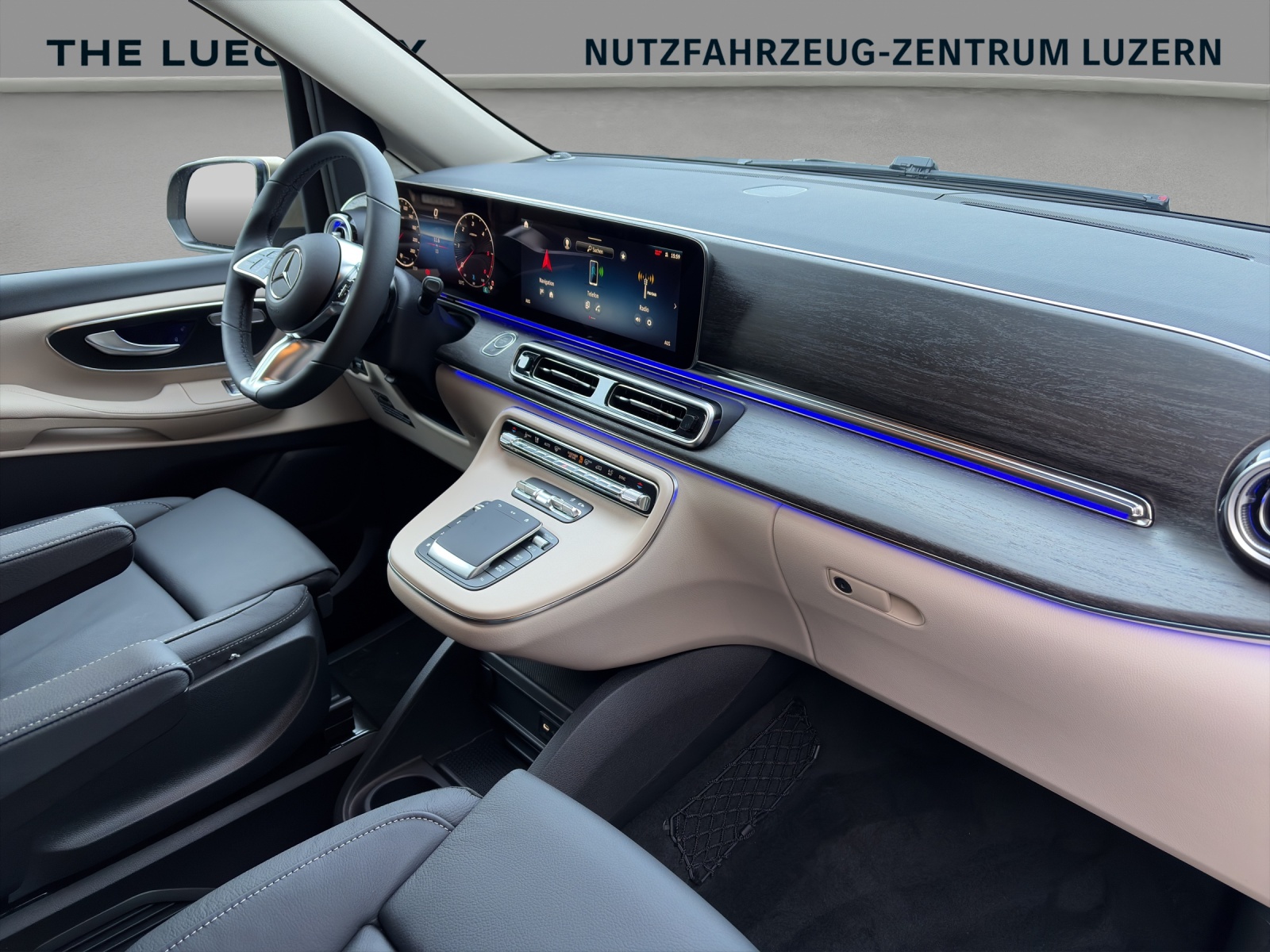 MERCEDES-BENZ Marco Polo 300 d 4M Automat-image-10