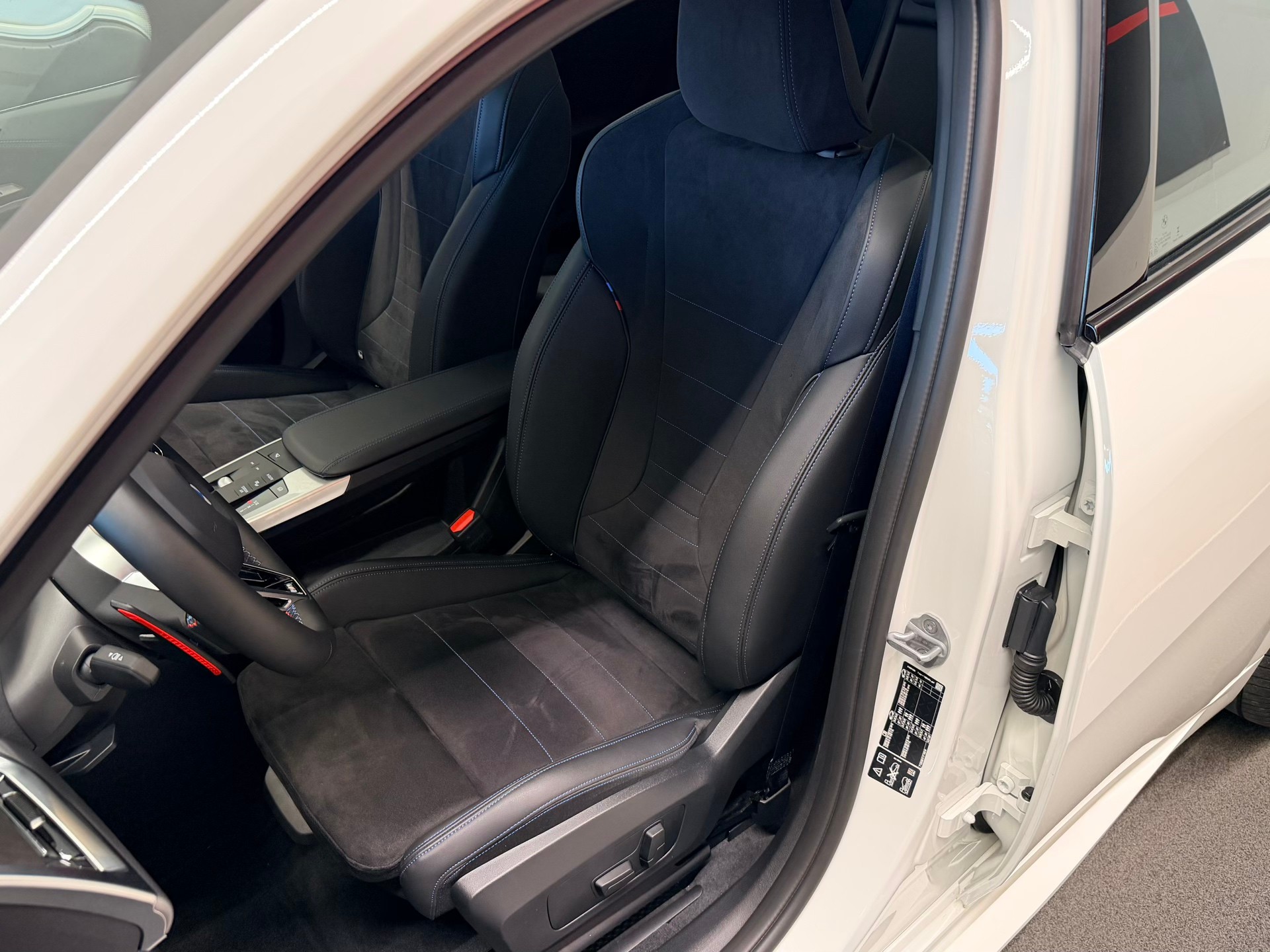 BMW X2 xDrive M35i M Sport Pro-image-15