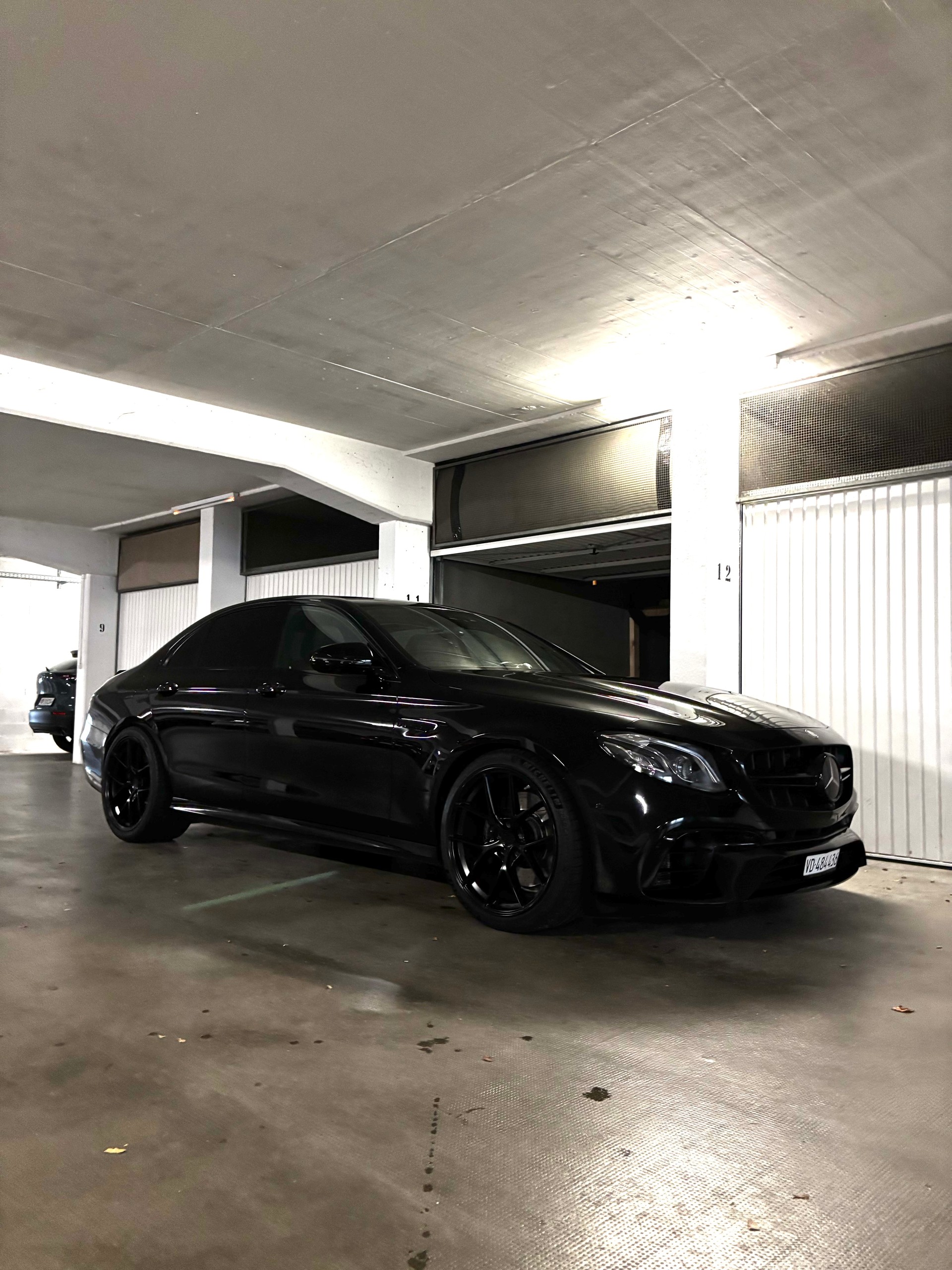 MERCEDES-BENZ E 63 AMG 4Matic+ Speedshift MCT-image-3