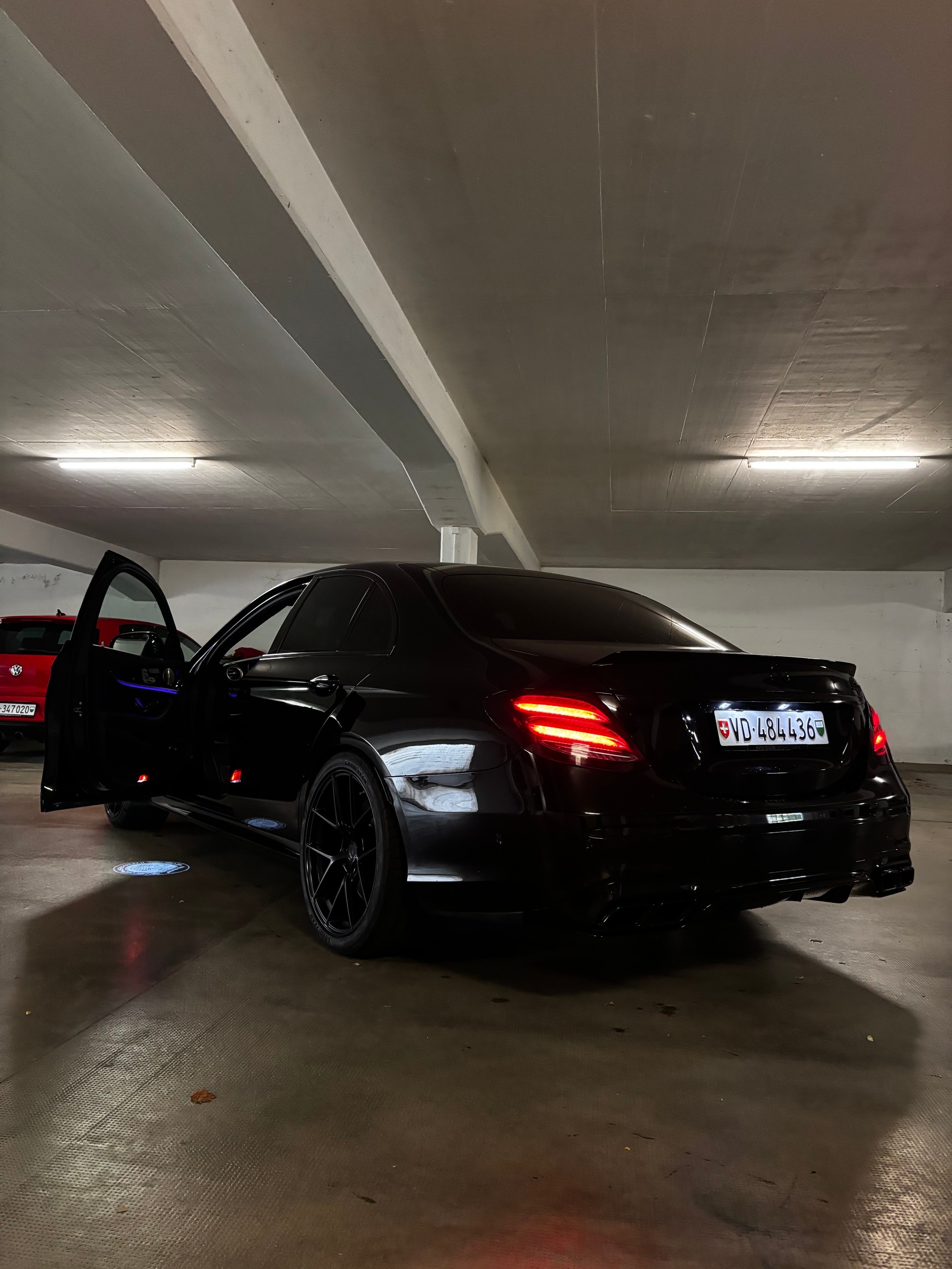 MERCEDES-BENZ E 63 AMG 4Matic+ Speedshift MCT-image-1