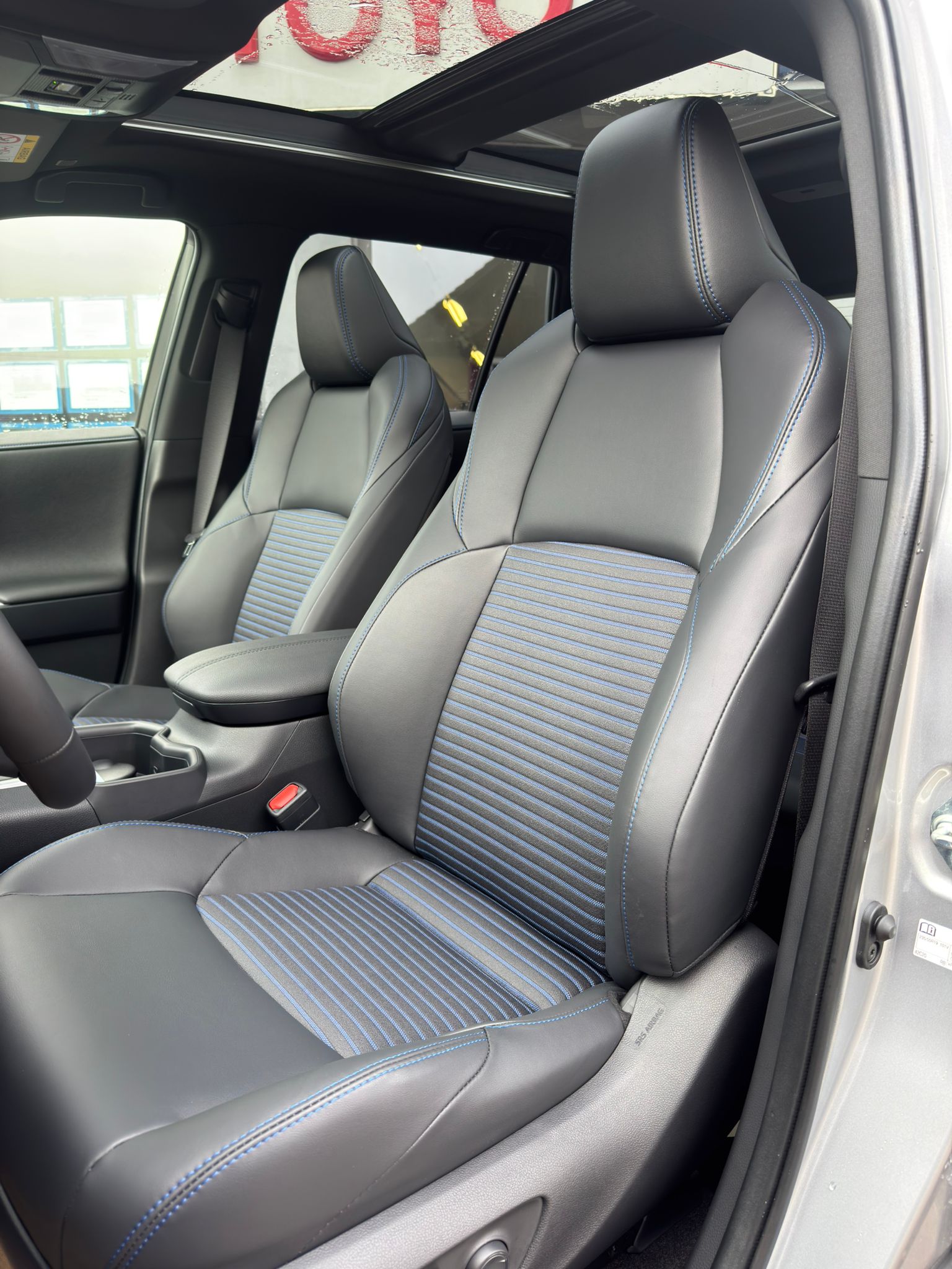 TOYOTA RAV-4 2.5 HSD Style e-CVT 4WD-image-10