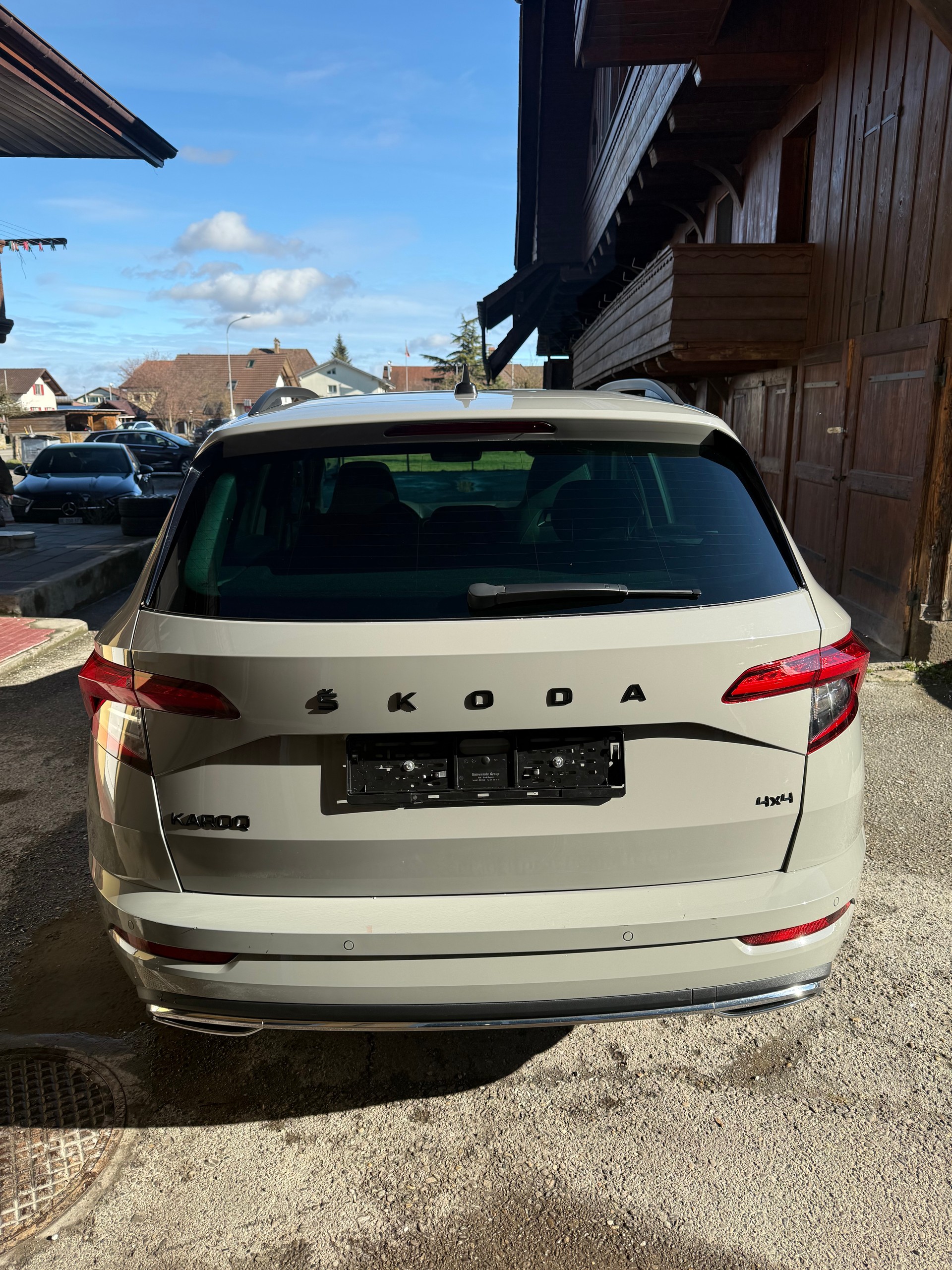 SKODA Karoq 2.0 TDI SCR Style 4x4 DSG-image-4
