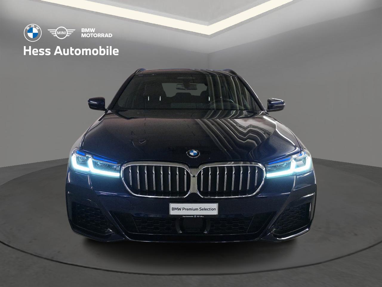 BMW 540i xDrive Touring M Sport-image-5