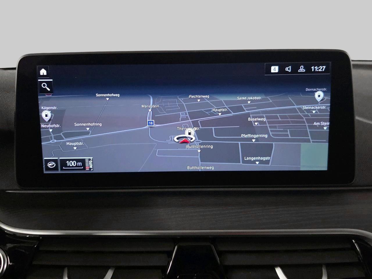 BMW 540i xDrive Touring M Sport-image-22