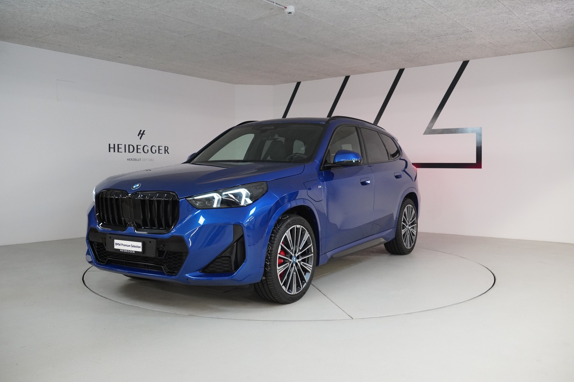 BMW X1 xDrive 30e M Sport Pro-image-0