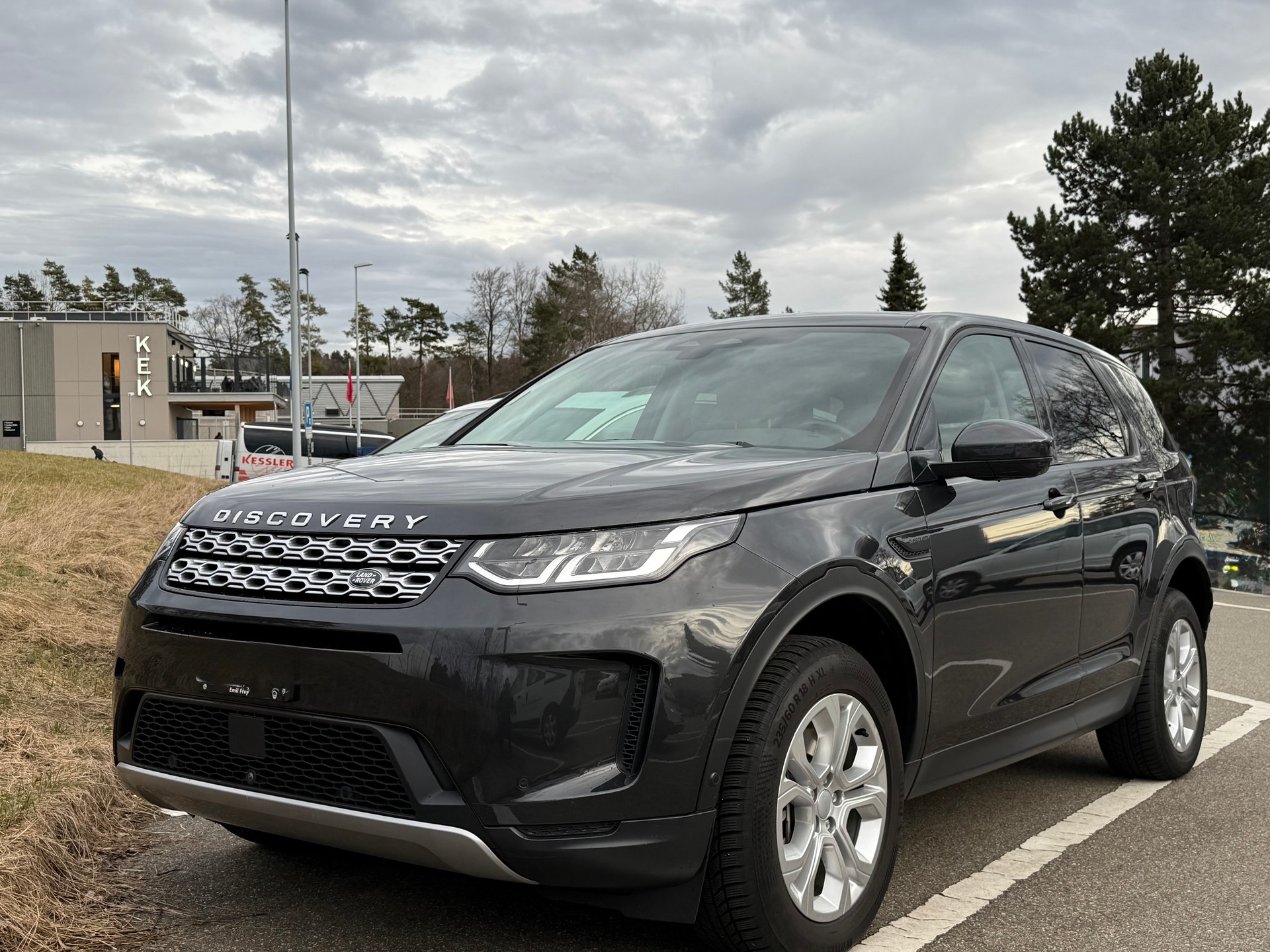 LAND ROVER Discovery Sport P300e 1.5 PHEV S AT8-image-0