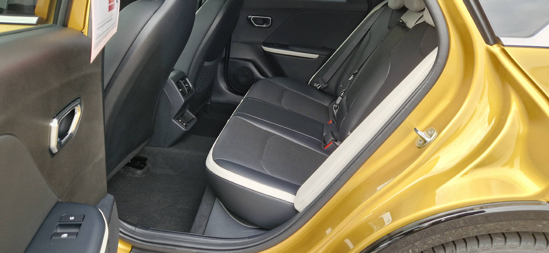 KIA K4 1.6 T-GDi GT-Line +-image-14