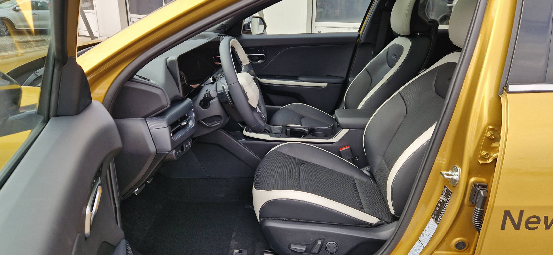 KIA K4 1.6 T-GDi GT-Line +-image-4