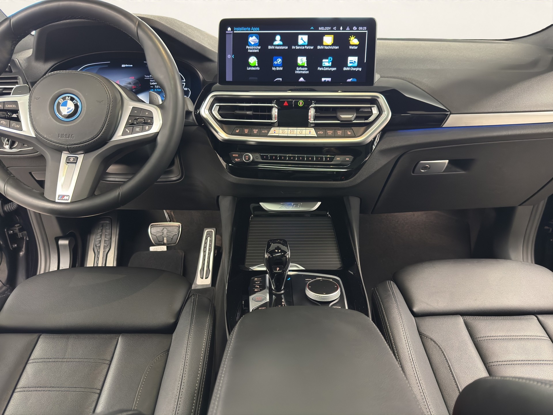 BMW X3 xDrive 30e M Sport-image-12