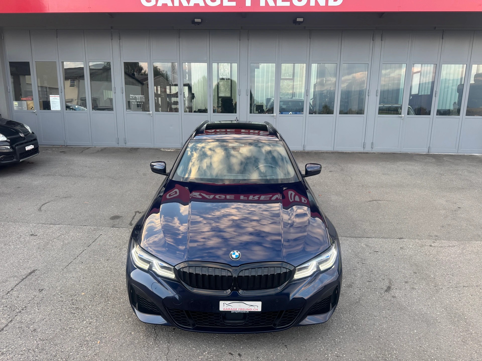 BMW M340d xDrive 48V Touring Steptronic Sport-image-12