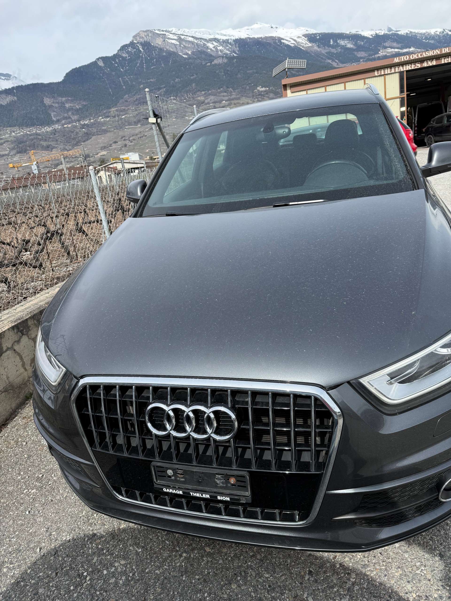 AUDI Q3 2.0 TFSI quattro S-tronic