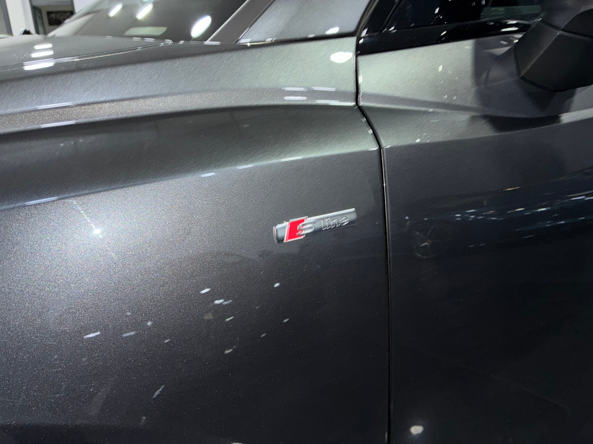 AUDI Q3 35 TFSI S line Attraction S-tronic-image-12