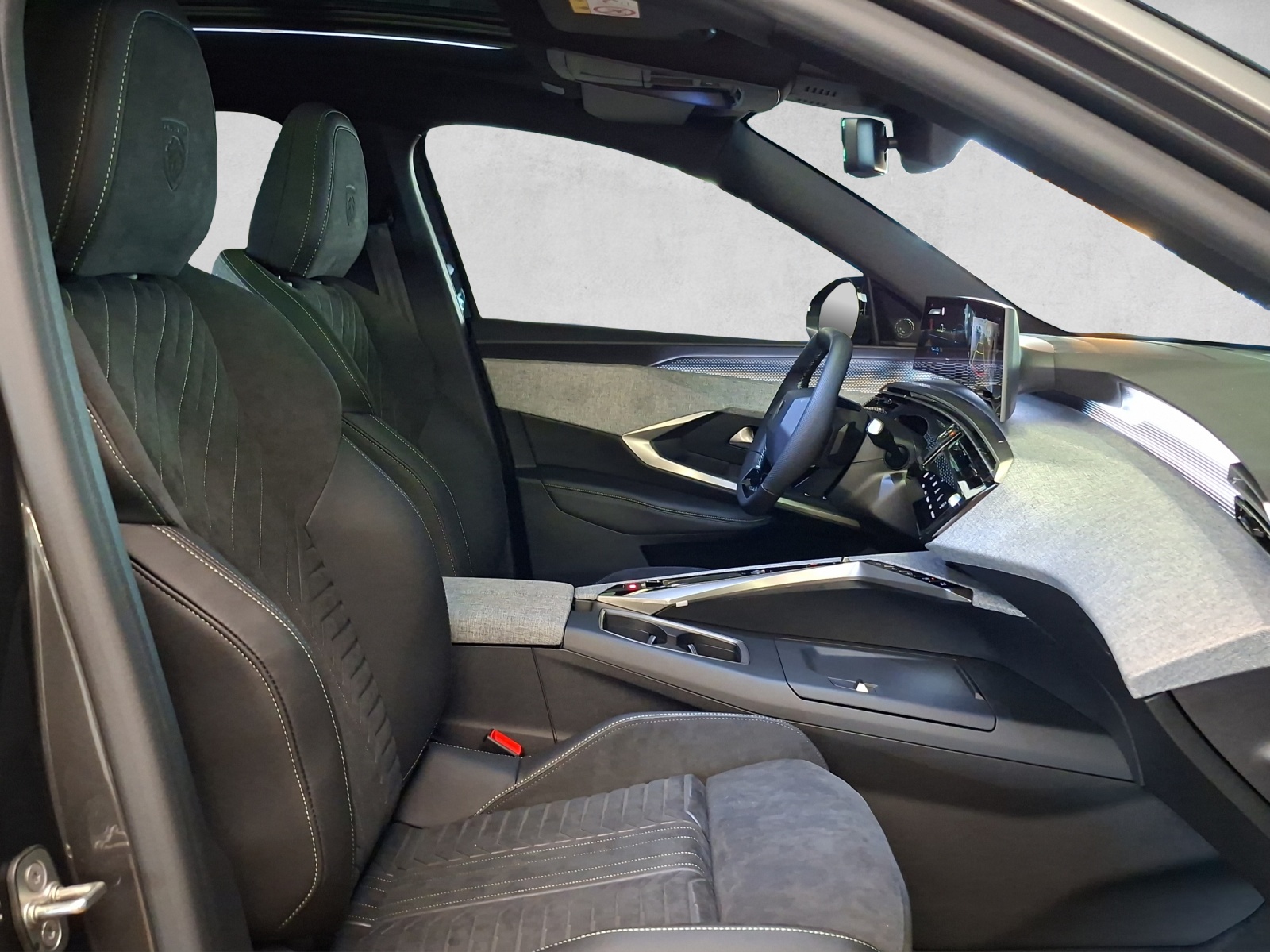 PEUGEOT 3008 e-Launch Edition AWD 73kWh-image-14
