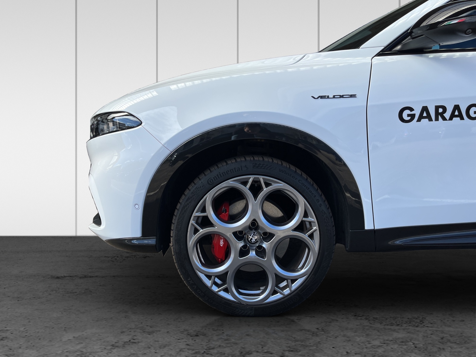 ALFA ROMEO Tonale 1.3 Plug-in-Hybrid Q4 Veloce Pack Premium-image-12