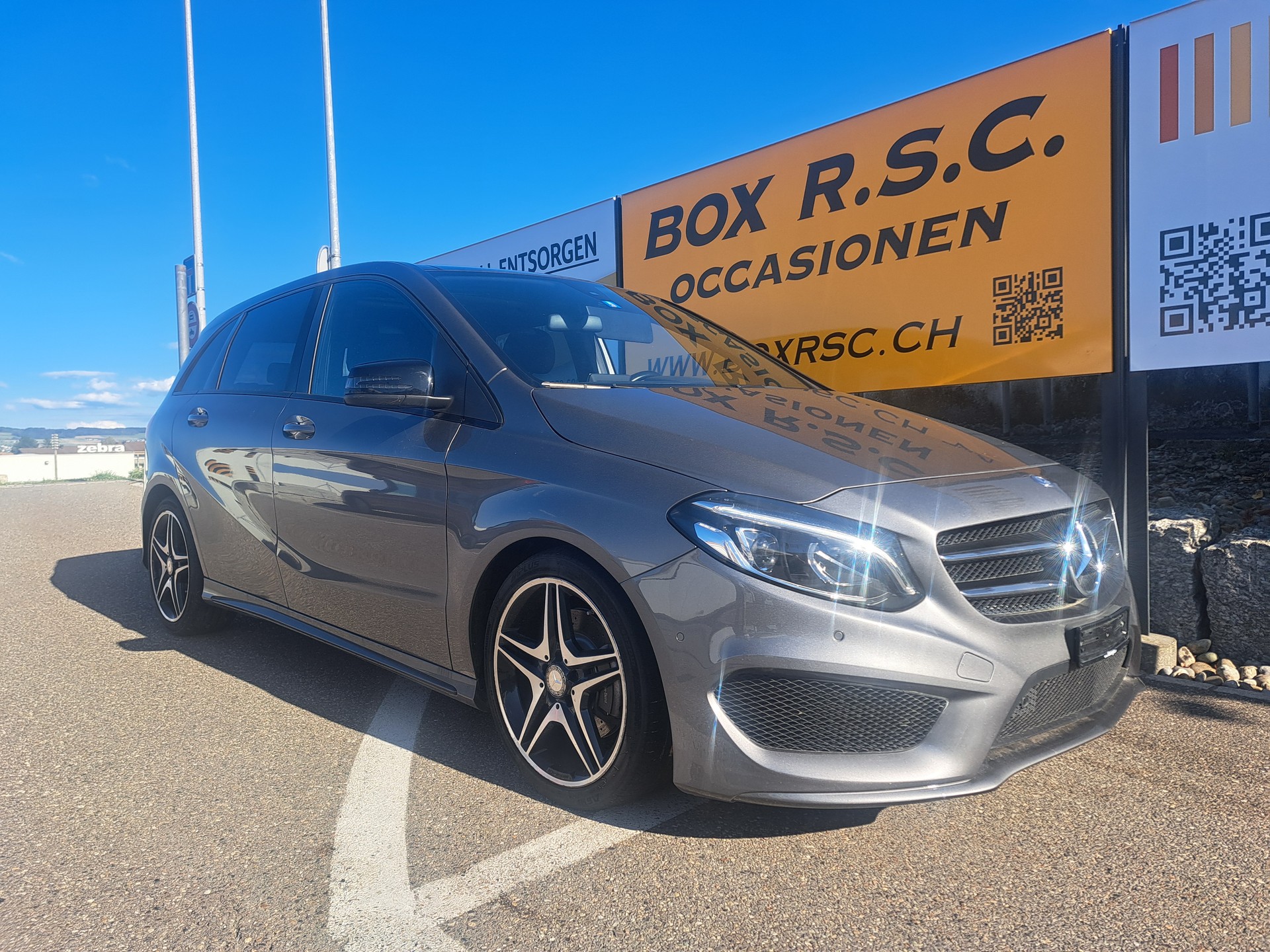 MERCEDES-BENZ B 220 AMG Line 4Matic 7G-DCT-image-7