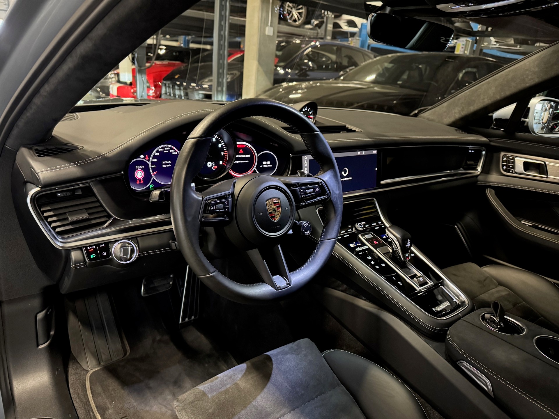 PORSCHE Panamera GTS PDK *PA 11.27*-image-6