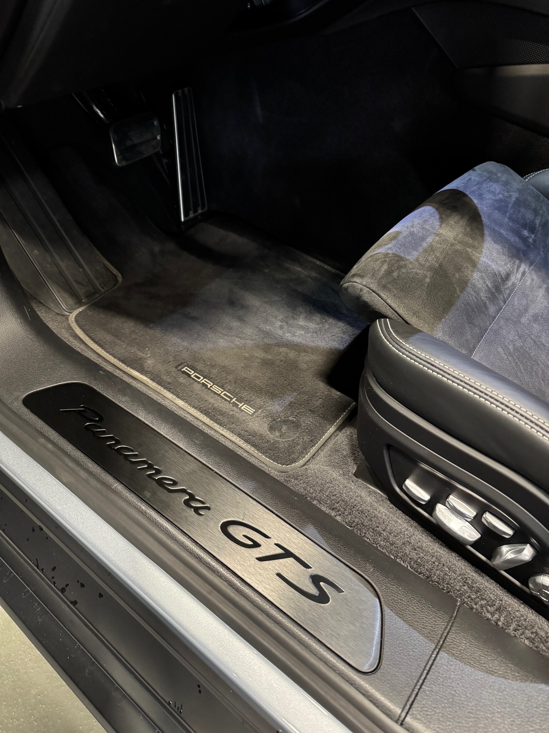 PORSCHE Panamera GTS PDK *PA 11.27*-image-14