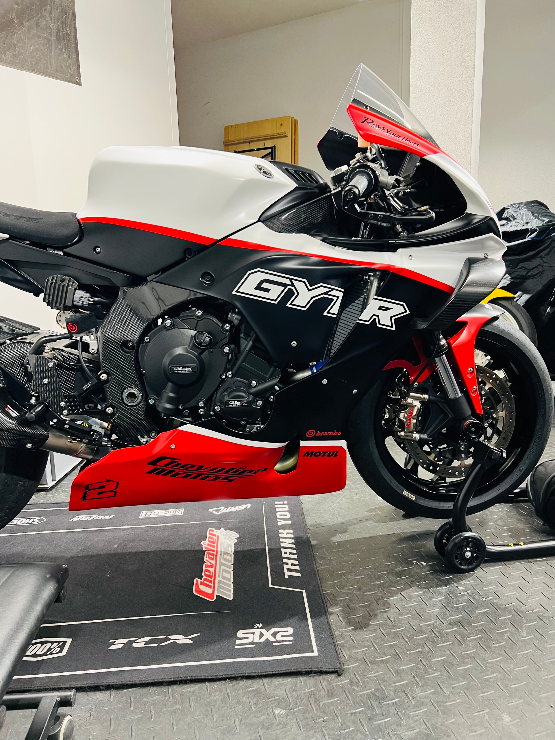 YAMAHA YZF-R1 ABS-image-6