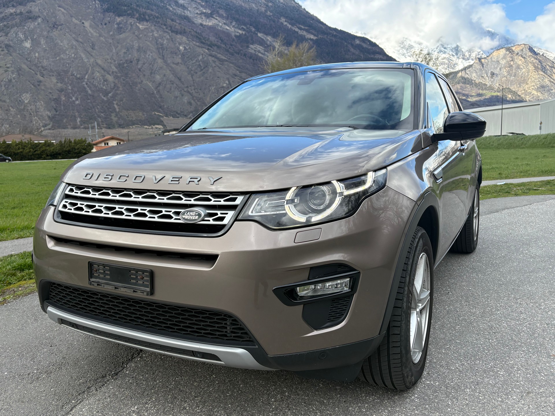 LAND ROVER Discovery Sport 2.0 TD4 HSE AT9-image-3