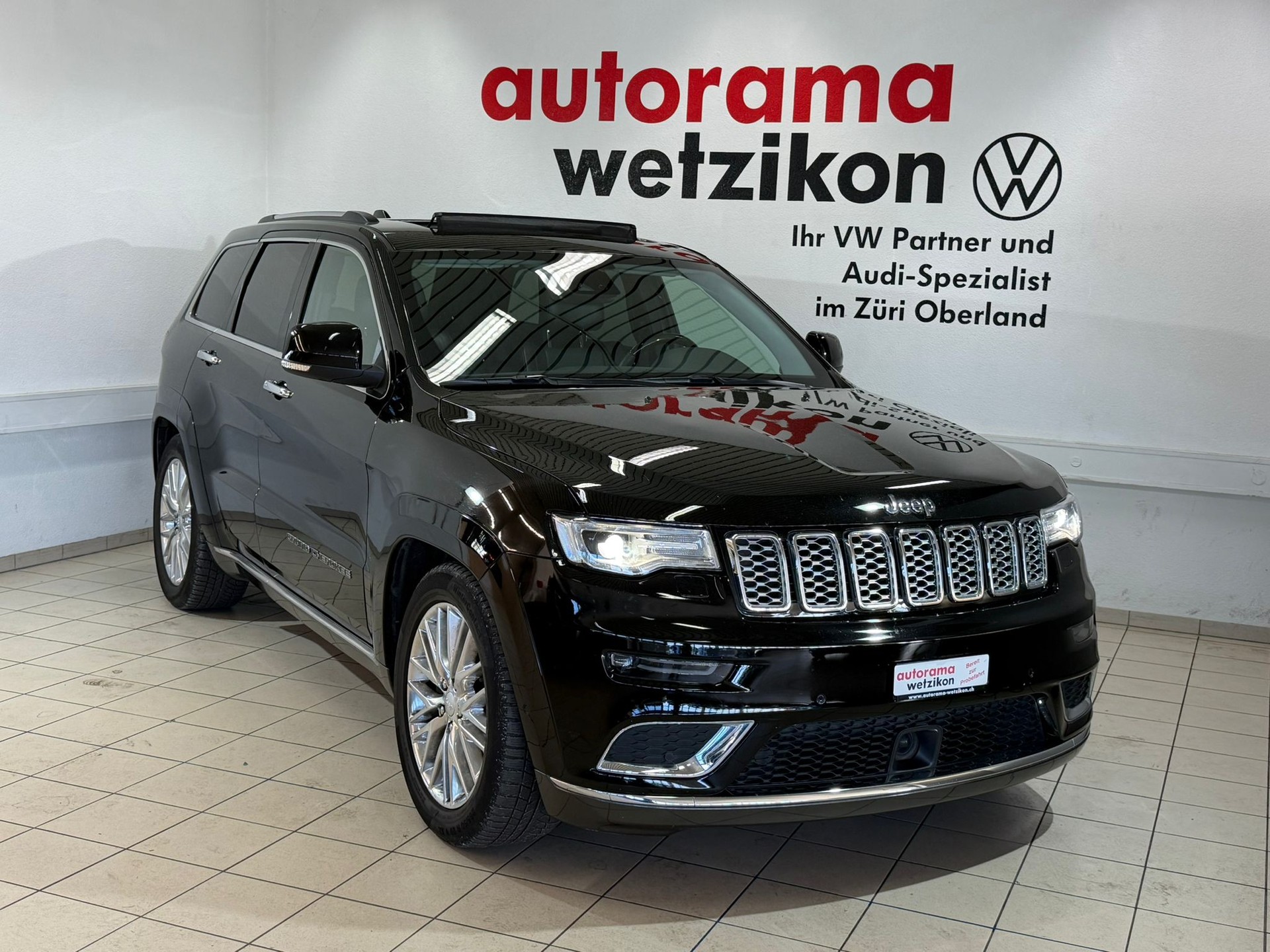 JEEP Grand Cherokee 3.0 CRD Summit Automatic-image-1