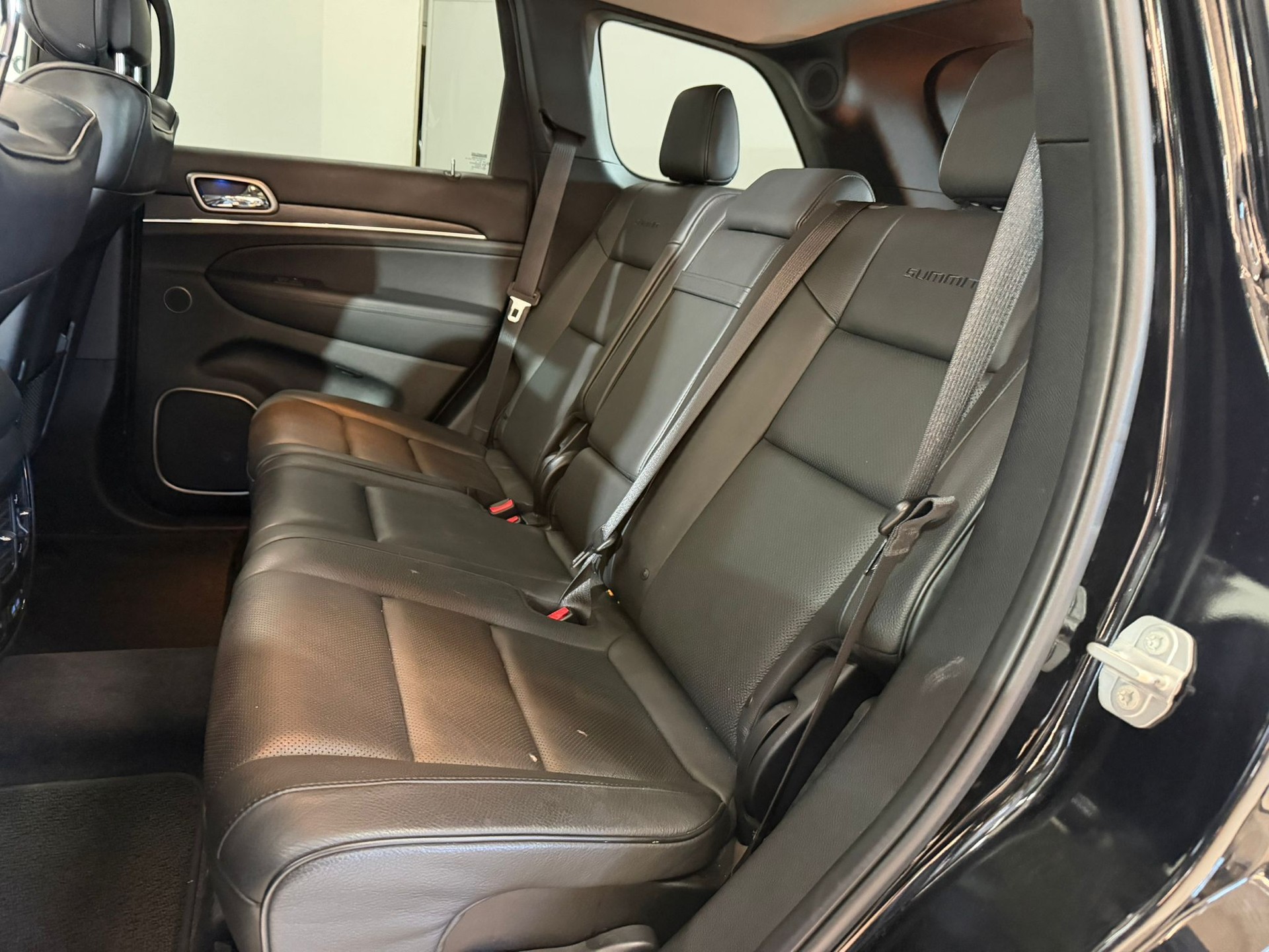 JEEP Grand Cherokee 3.0 CRD Summit Automatic-image-9