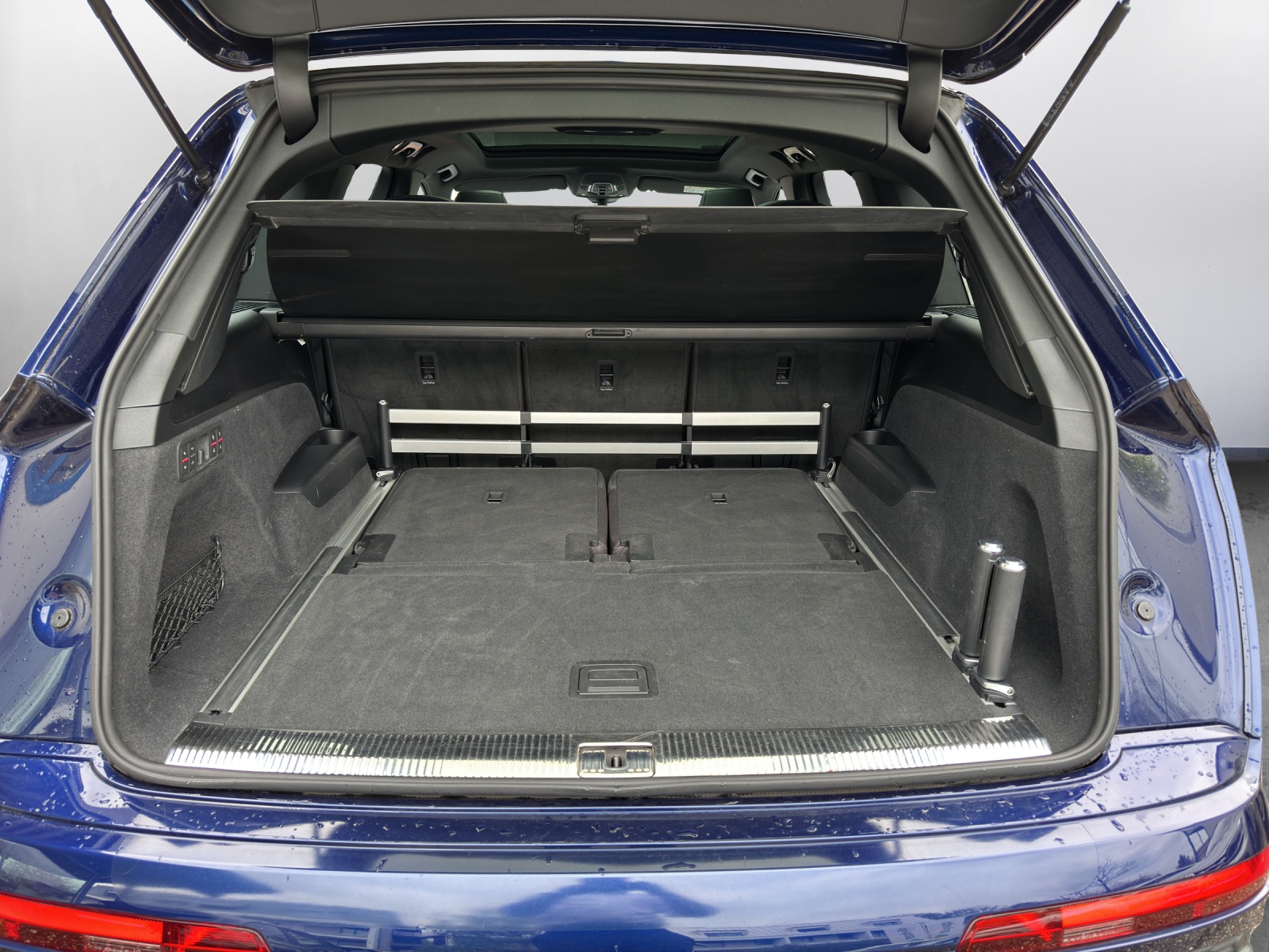 AUDI SQ7 TFSI quattro tiptronic-image-11