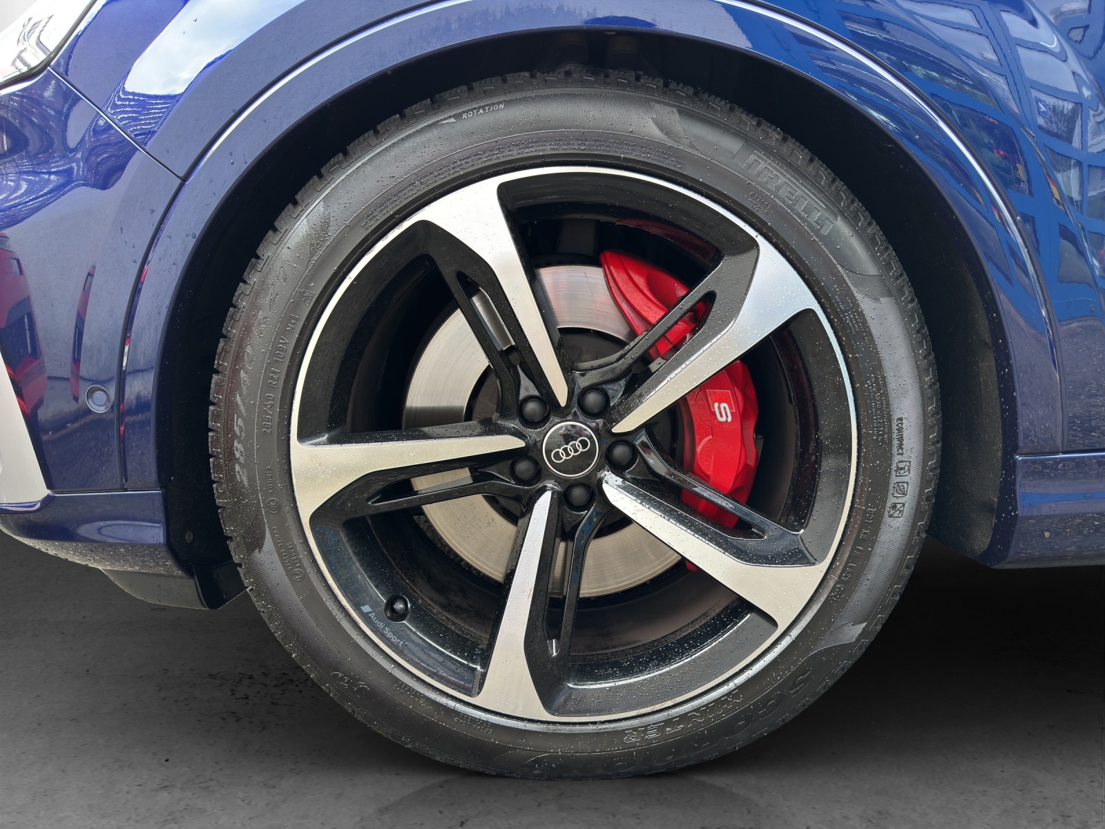 AUDI SQ7 TFSI quattro tiptronic-image-12