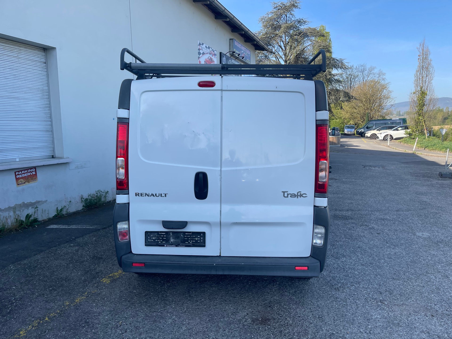 RENAULT Trafic 2.0 dCi 90 2.7t L1H1-image-4