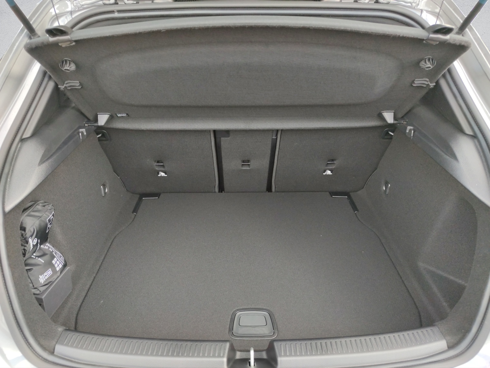 MERCEDES-BENZ A 35 AMG 4Matic-image-8