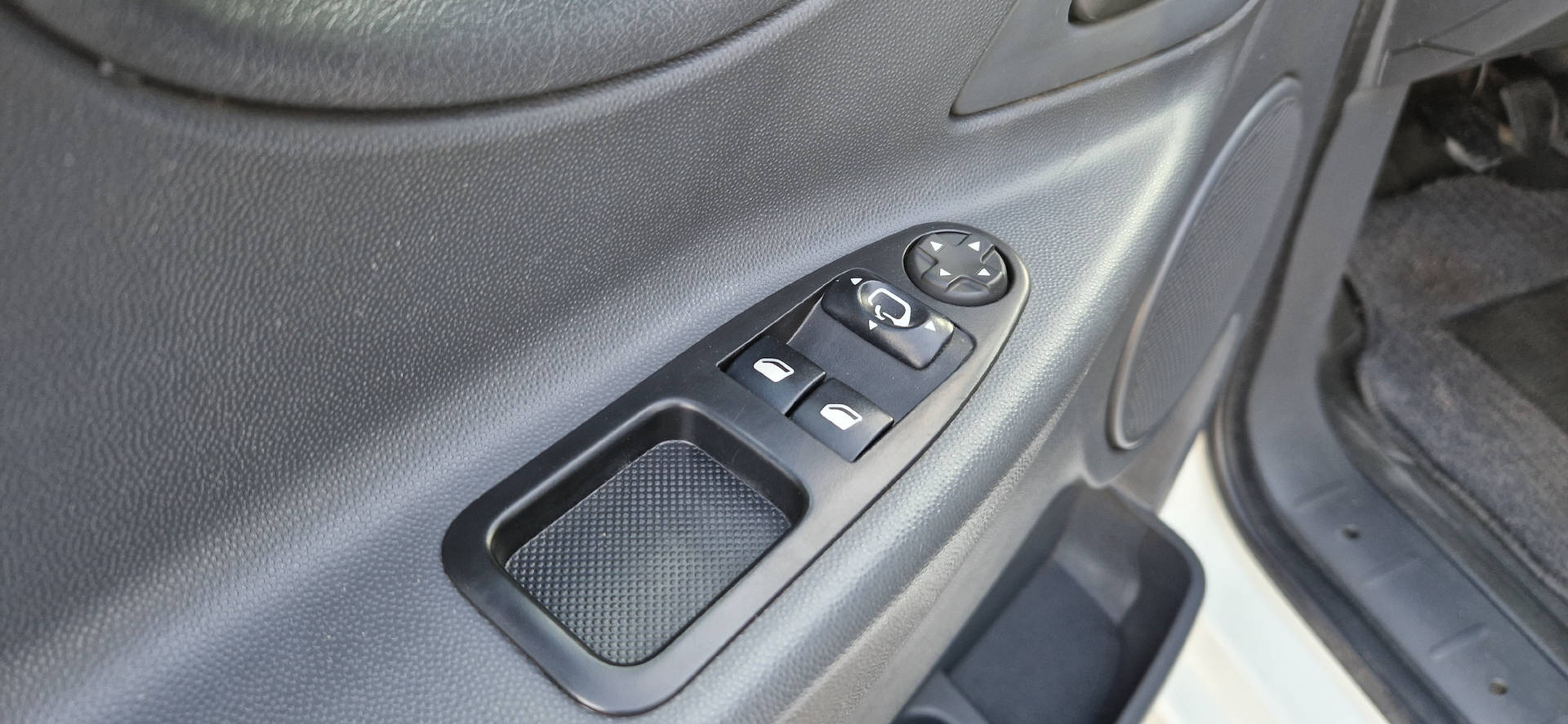 FIAT Scudo Kaw. verglast H1 2.0 MJ 130 Comfort-image-3