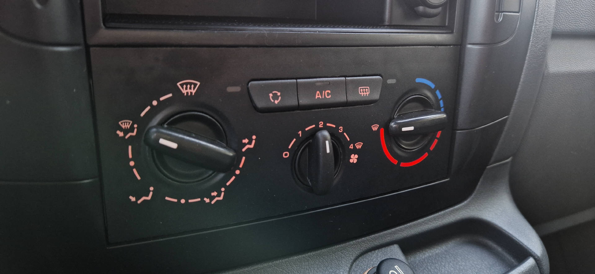 FIAT Scudo Kaw. verglast H1 2.0 MJ 130 Comfort-image-10
